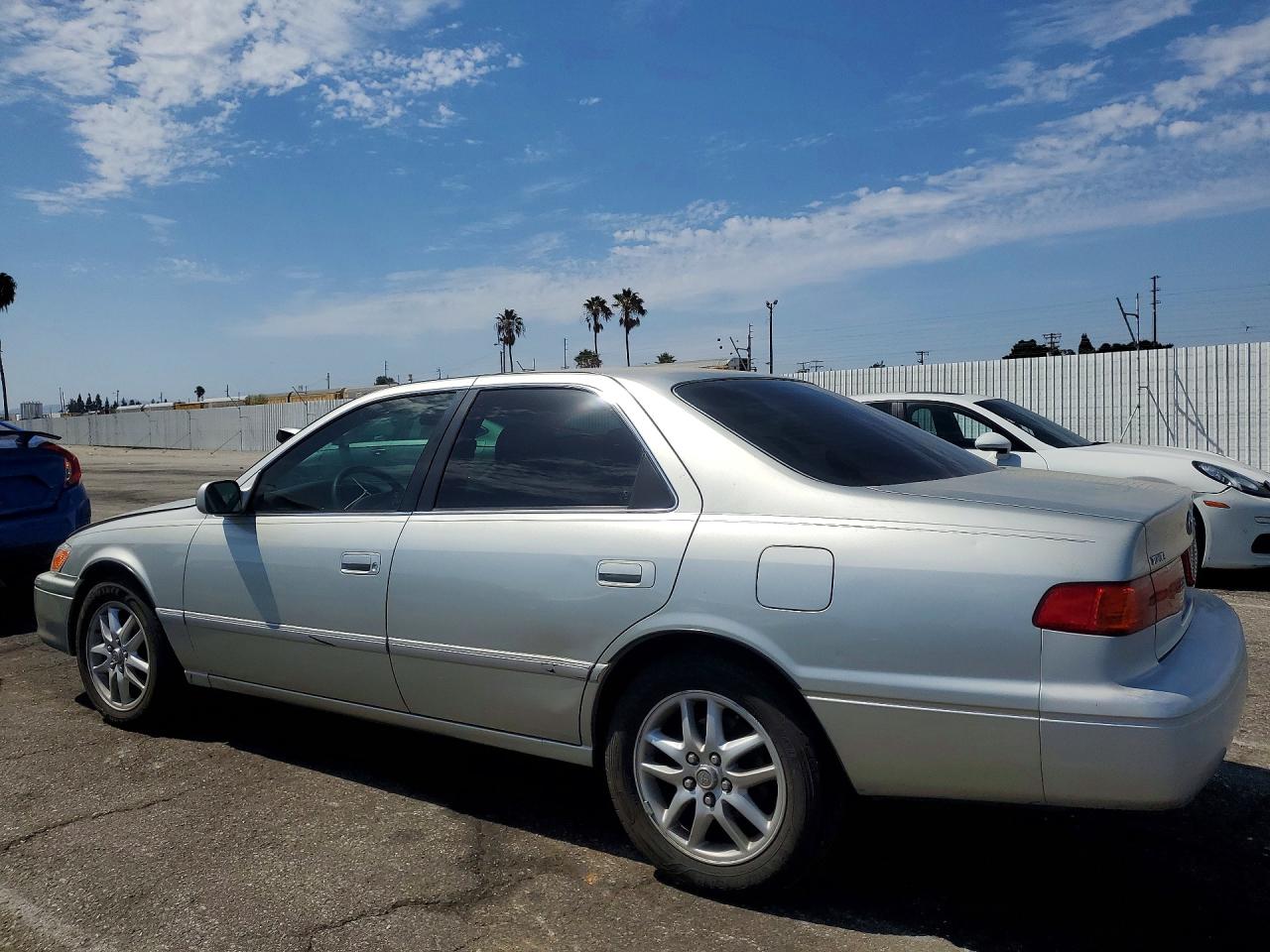 2000 Toyota Camry Xle V6 Silver vin: JT2BF28K1Y0260744