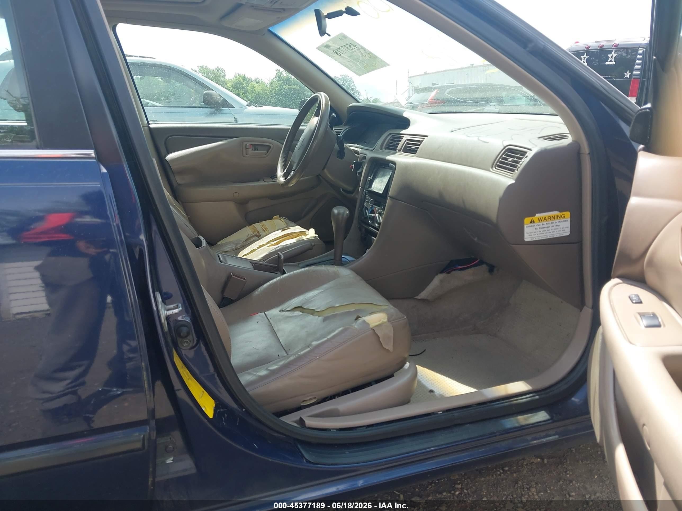 1998 Toyota Camry Xle V6 Dark Blue vin: JT2BF28K3W0094031
