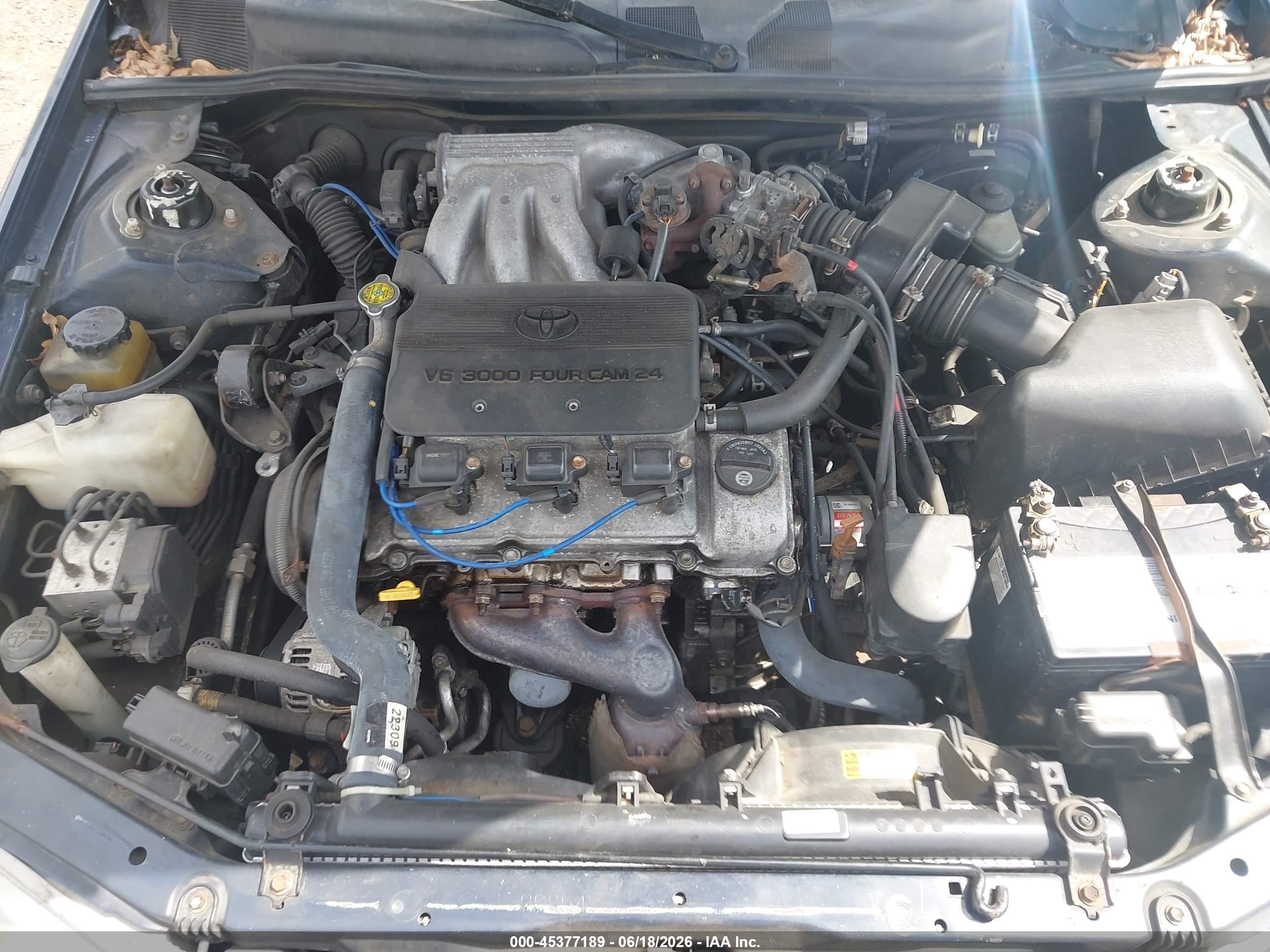 1998 Toyota Camry Xle V6 Dark Blue vin: JT2BF28K3W0094031