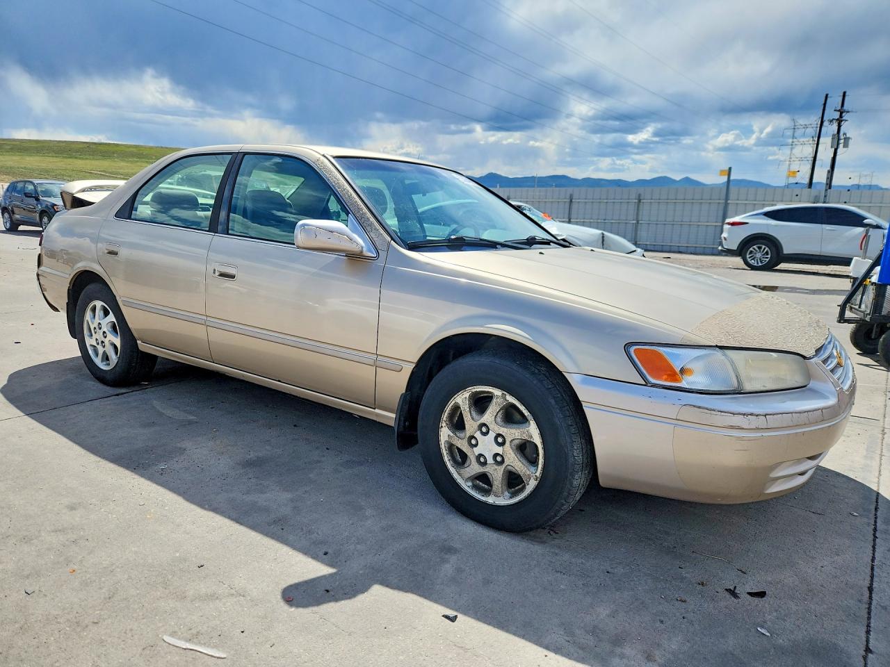 1999 Toyota Camry Le V6 Tan vin: JT2BF28K3X0204609