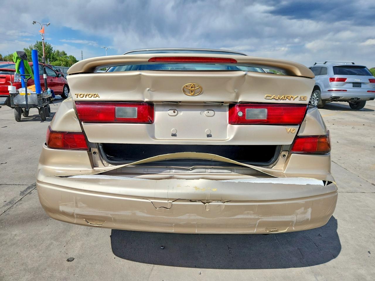 1999 Toyota Camry Le V6 Tan vin: JT2BF28K3X0204609