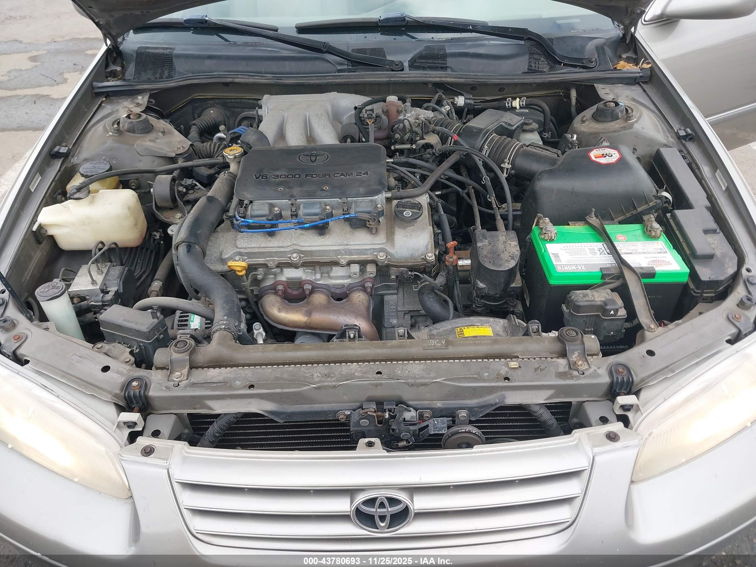 1998 Toyota Camry Xle V6 Silver vin: JT2BF28K5W0086495