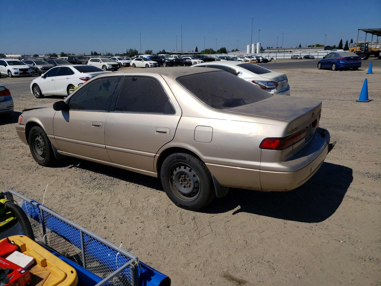 1998 Toyota Camry Le V6 Золотой vin: JT2BF28K5W0112481