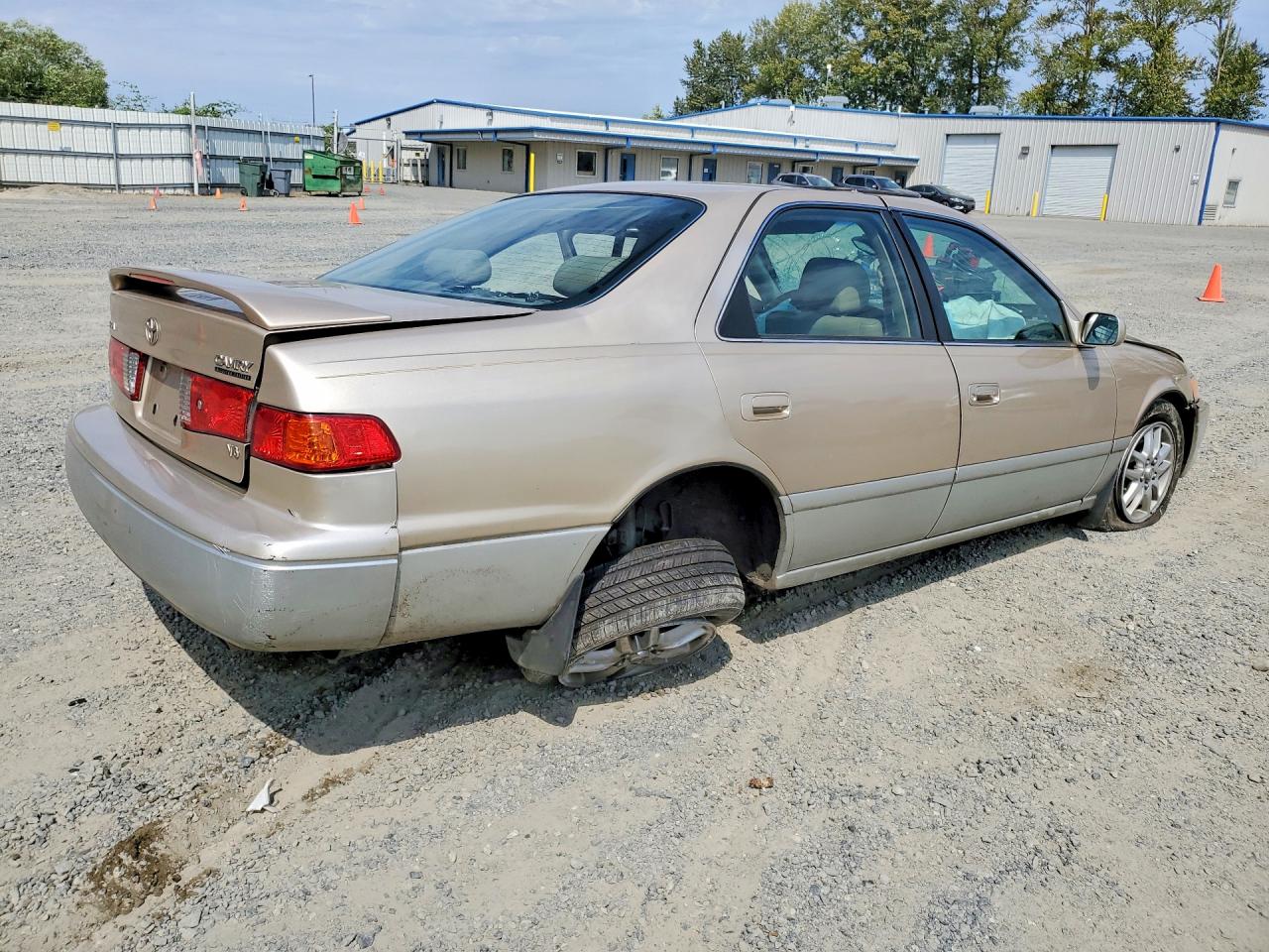 2001 Toyota Camry Le V6 Tan vin: JT2BF28K710318071