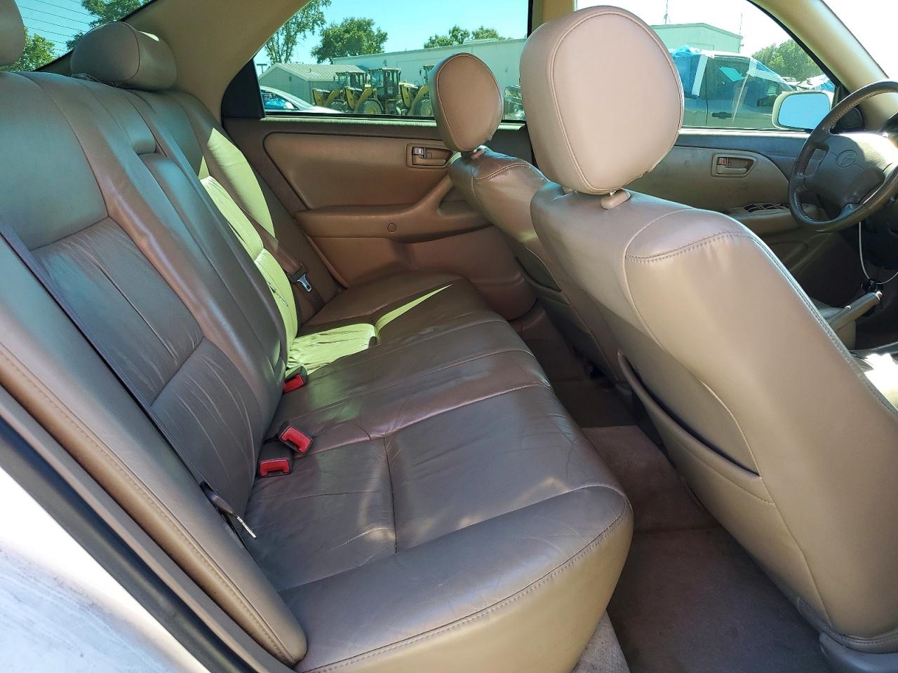 1999 Toyota Camry Xle V6 White vin: JT2BF28K7X0215788