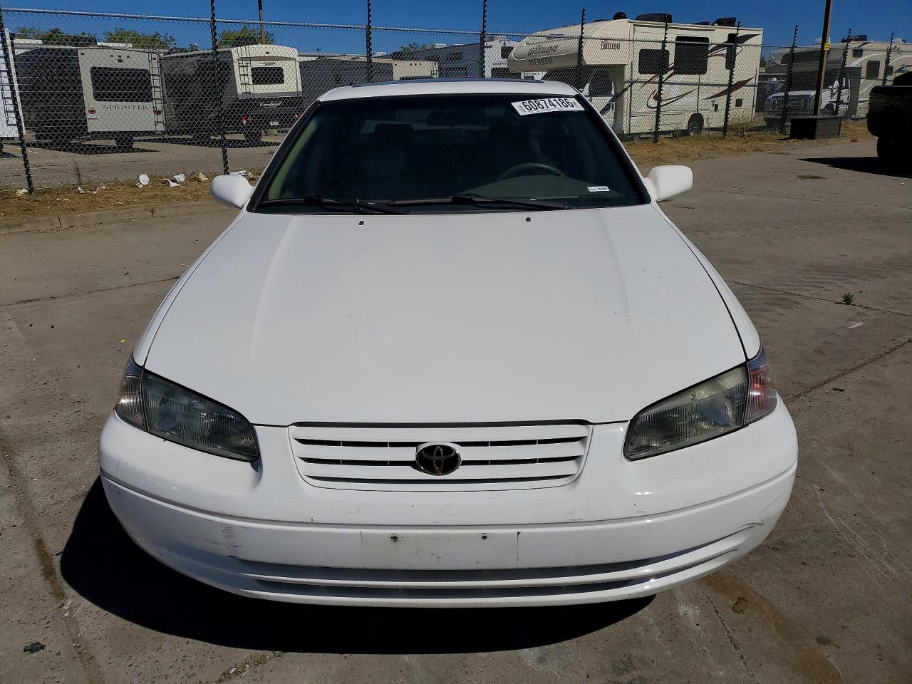 1999 Toyota Camry Xle V6 White vin: JT2BF28K7X0215788