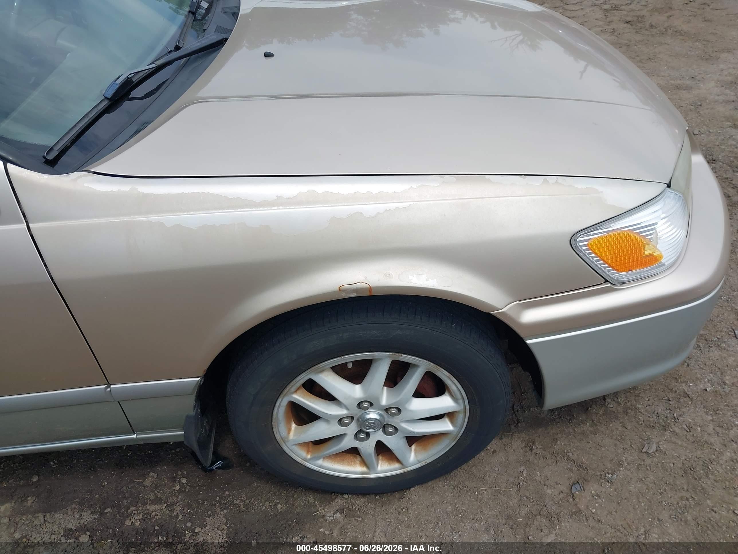2001 Toyota Camry Le V6 Gold vin: JT2BF28K810324543