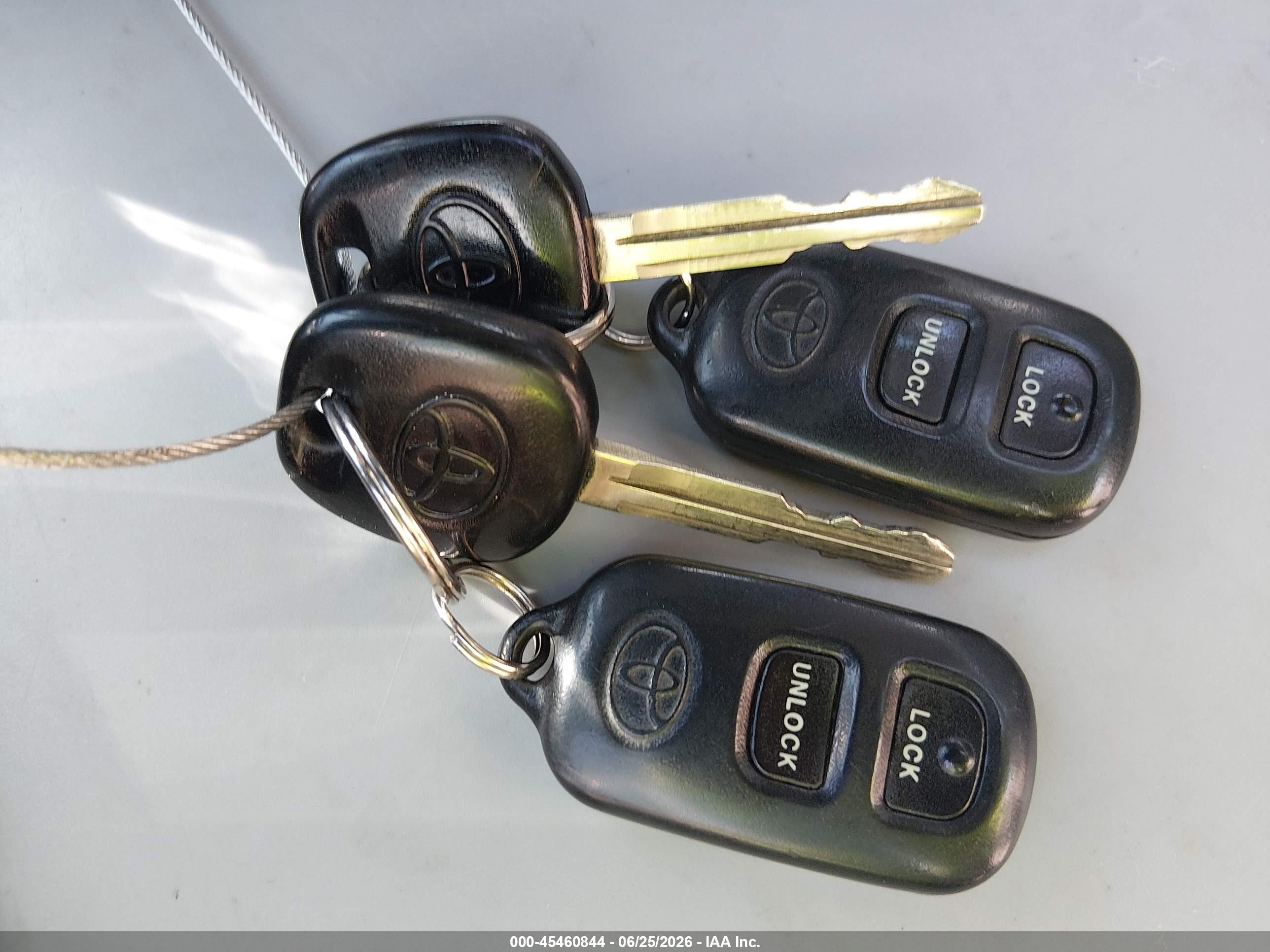 2001 Toyota Camry Xle V6 Gold vin: JT2BF28K810329144