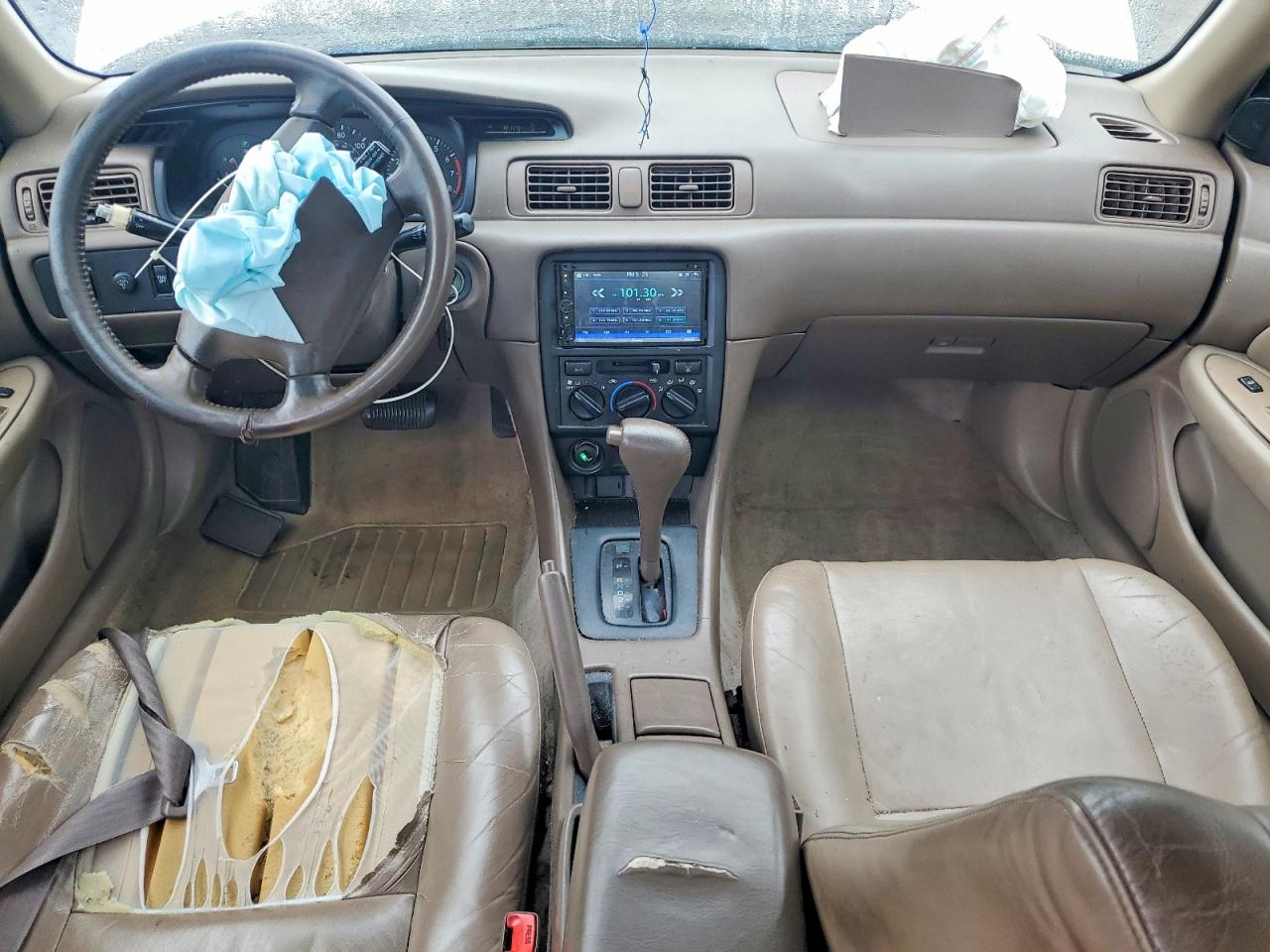 1998 Toyota Camry Xle V6 White vin: JT2BF28K8W0090637