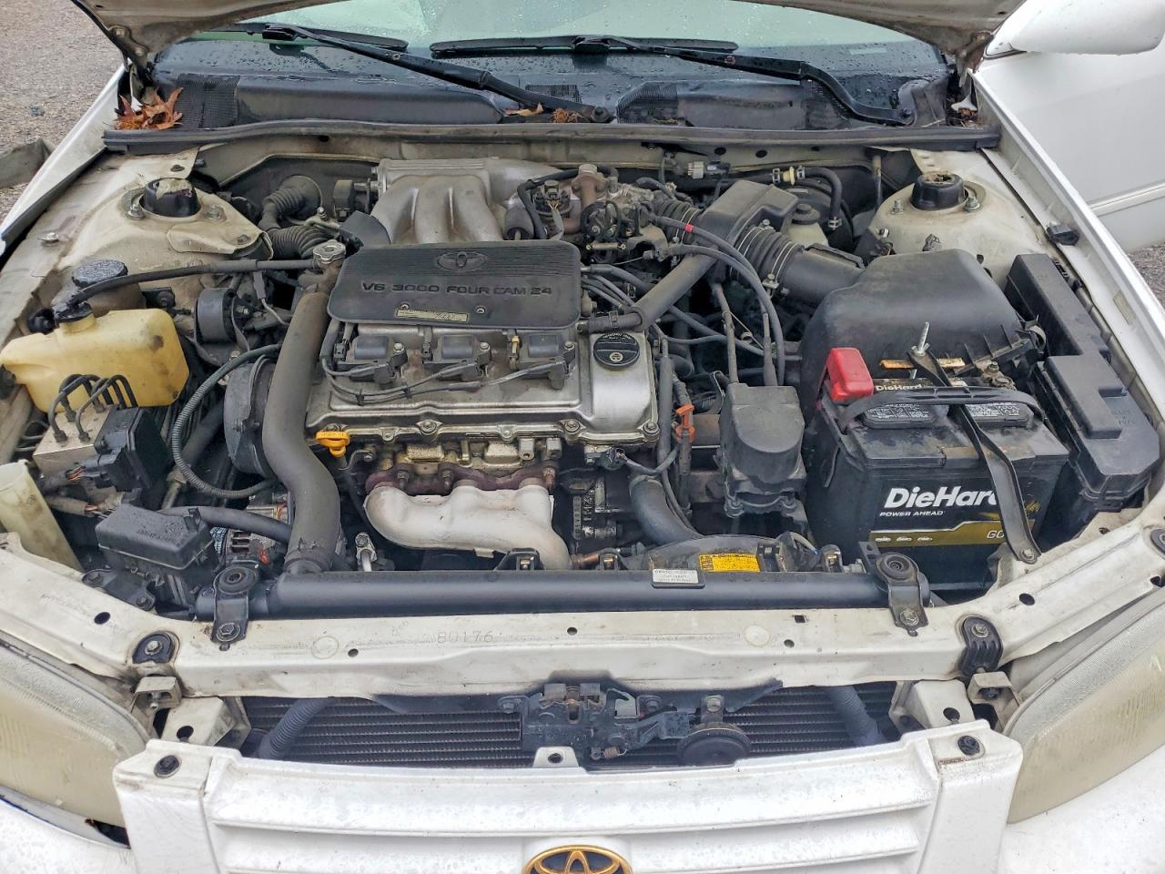 1998 Toyota Camry Xle V6 White vin: JT2BF28K8W0090637