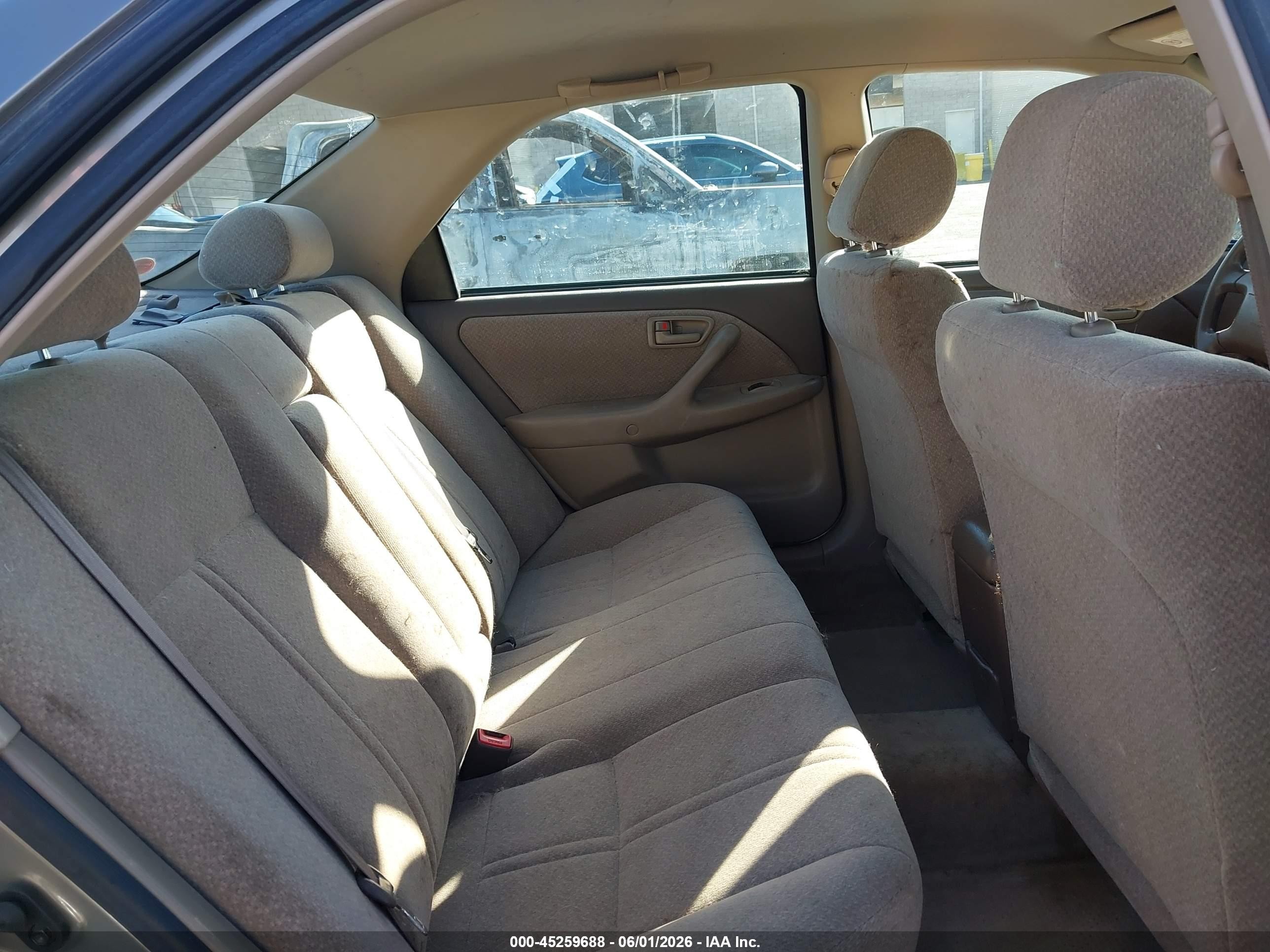 2000 Toyota Camry Le V6 Серый vin: JT2BF28K8Y0240166