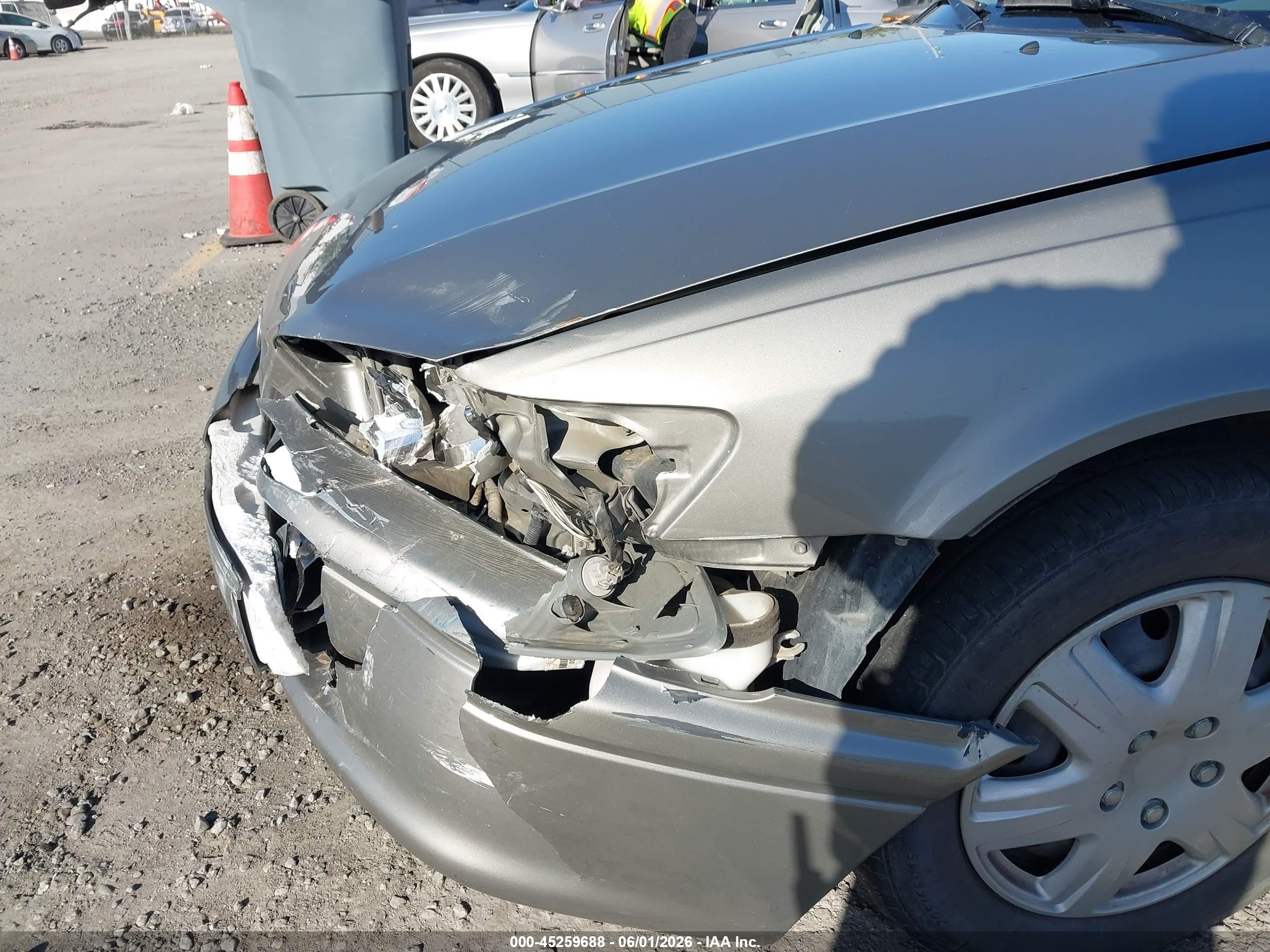 2000 Toyota Camry Le V6 Серый vin: JT2BF28K8Y0240166