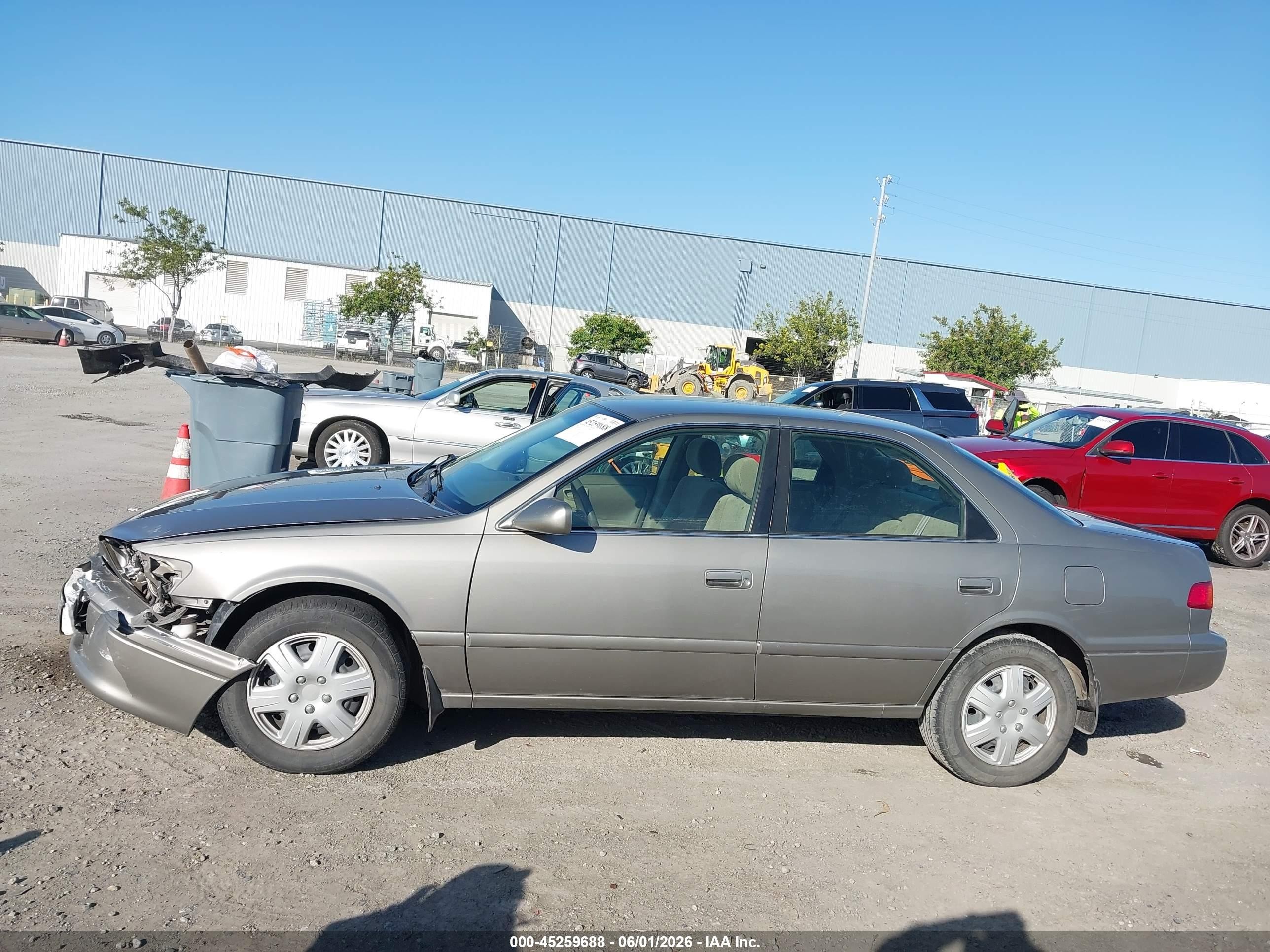 2000 Toyota Camry Le V6 Серый vin: JT2BF28K8Y0240166