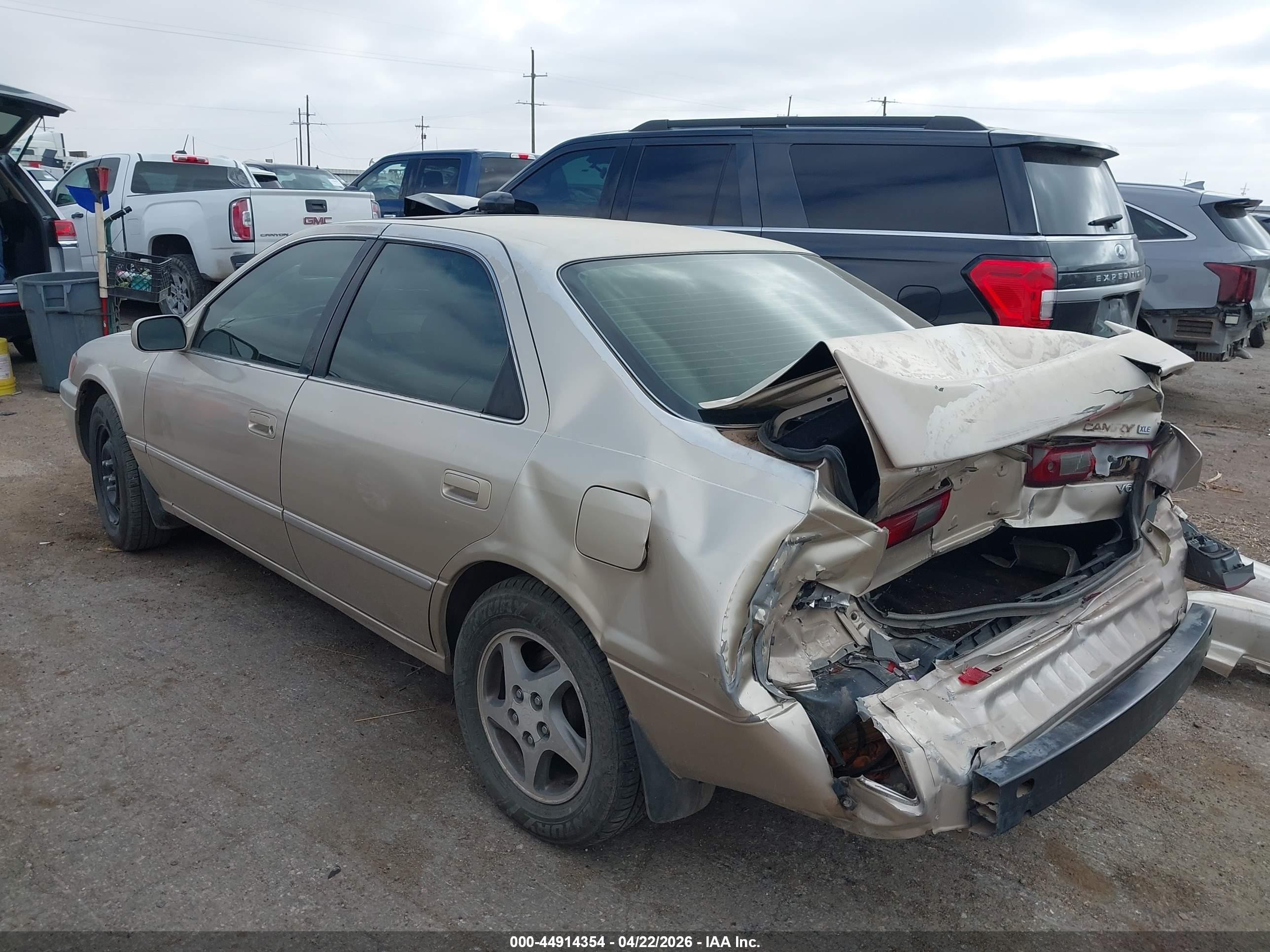 1998 Toyota Camry Xle V6 Champagne vin: JT2BF28KXW0119443