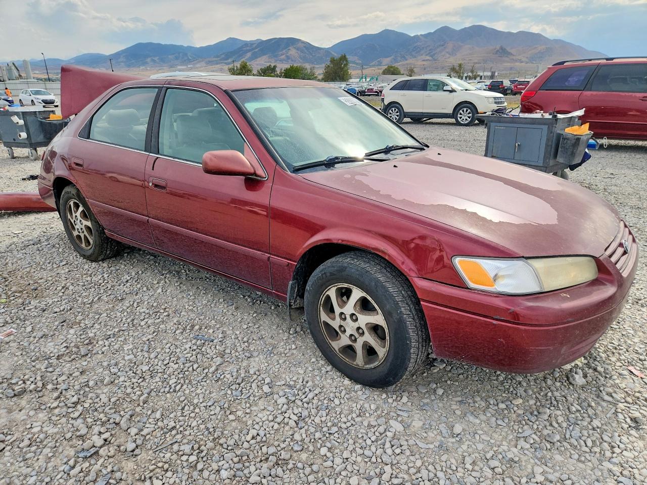 1999 Toyota Camry Xle V6 Burgundy vin: JT2BF28KXX0209130