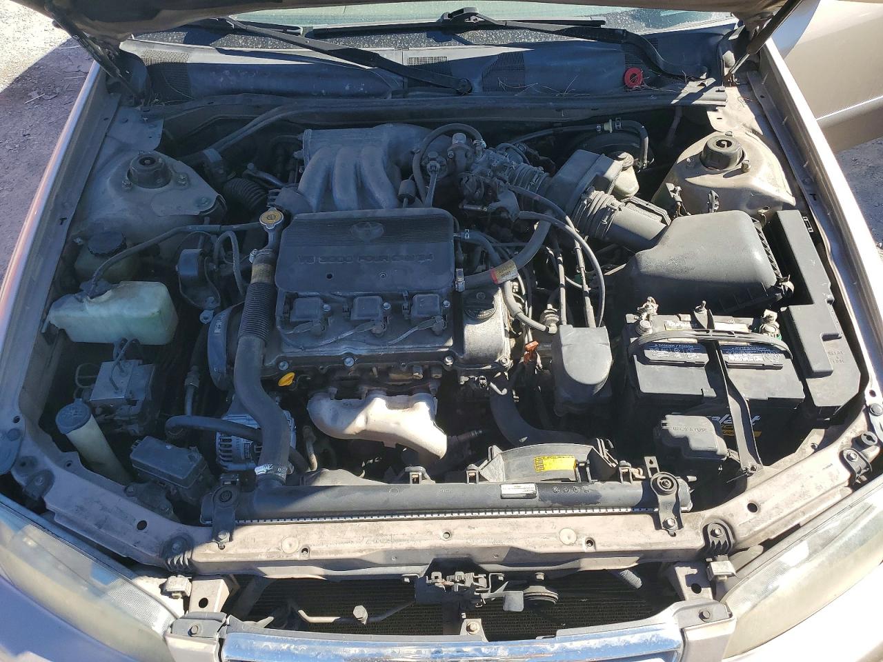 2000 Toyota Camry Le V6 Gold vin: JT2BF28KXY0242517