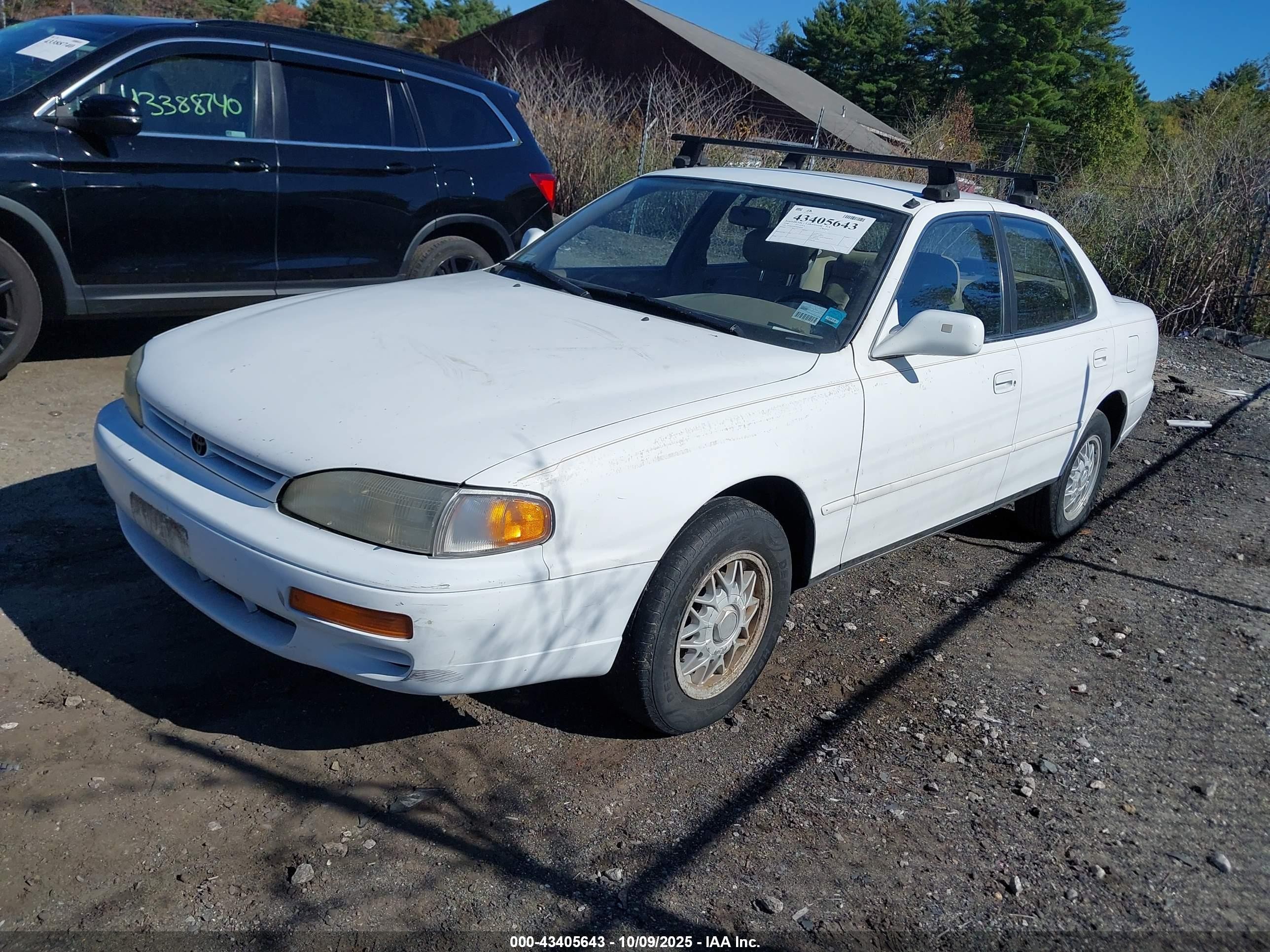 1996 Toyota Camry Dx/le/xle White vin: JT2BG12K0T0349441