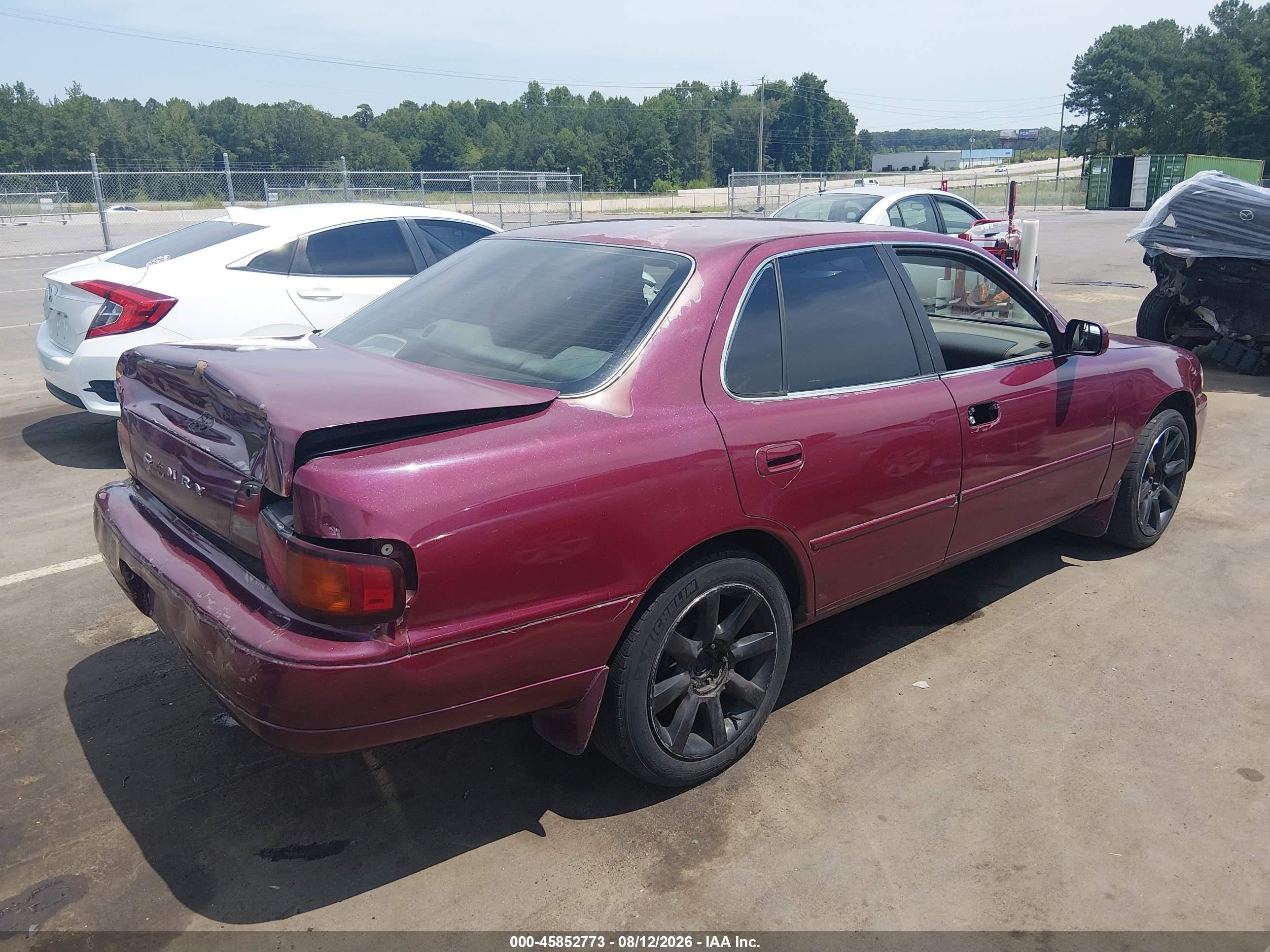 1996 Toyota Camry Dx/le/xle Red vin: JT2BG12K0T0386151