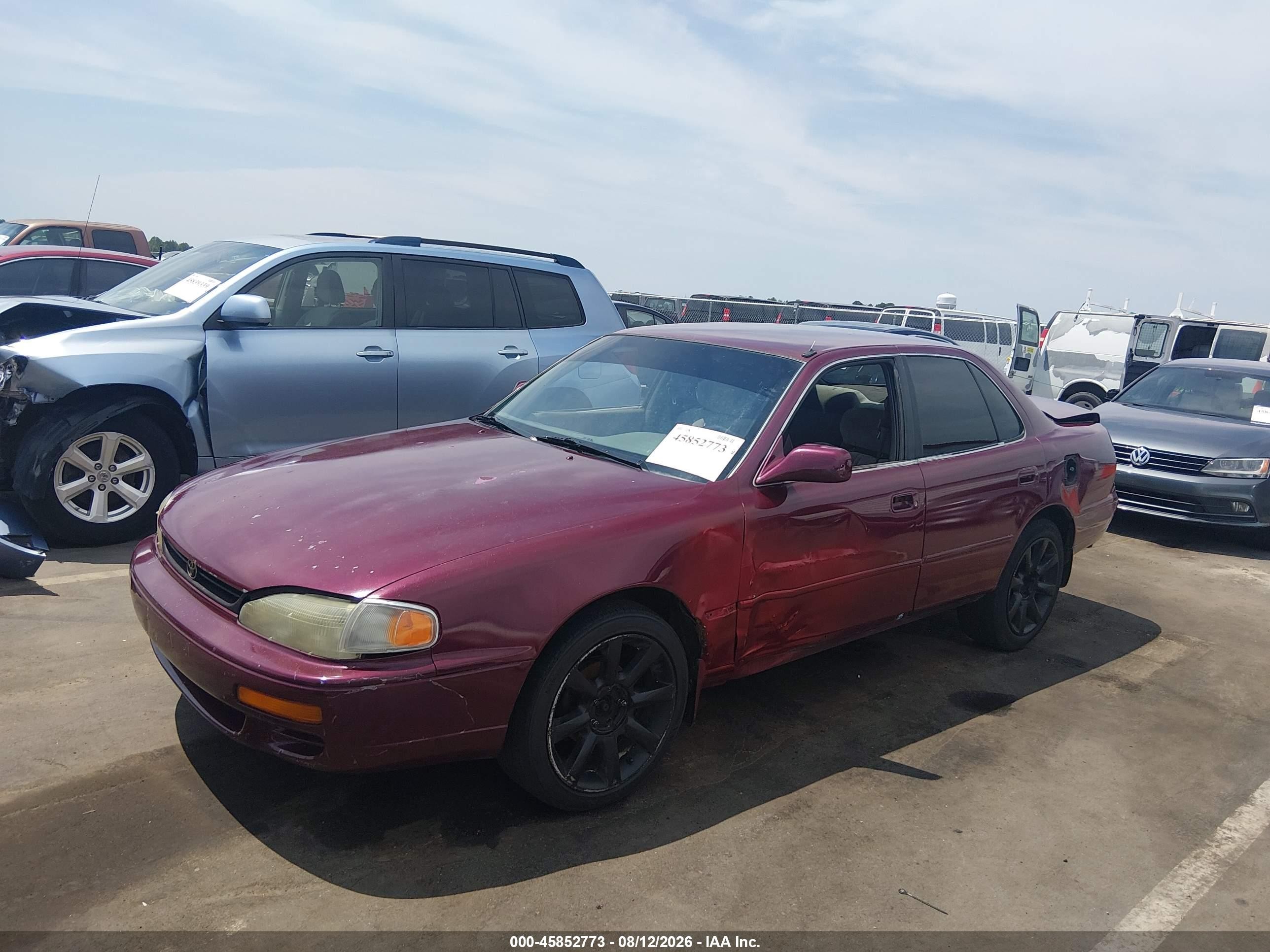 1996 Toyota Camry Dx/le/xle Red vin: JT2BG12K0T0386151