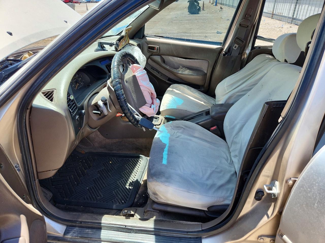 1996 Toyota Camry Dx Tan vin: JT2BG12K3T0399783