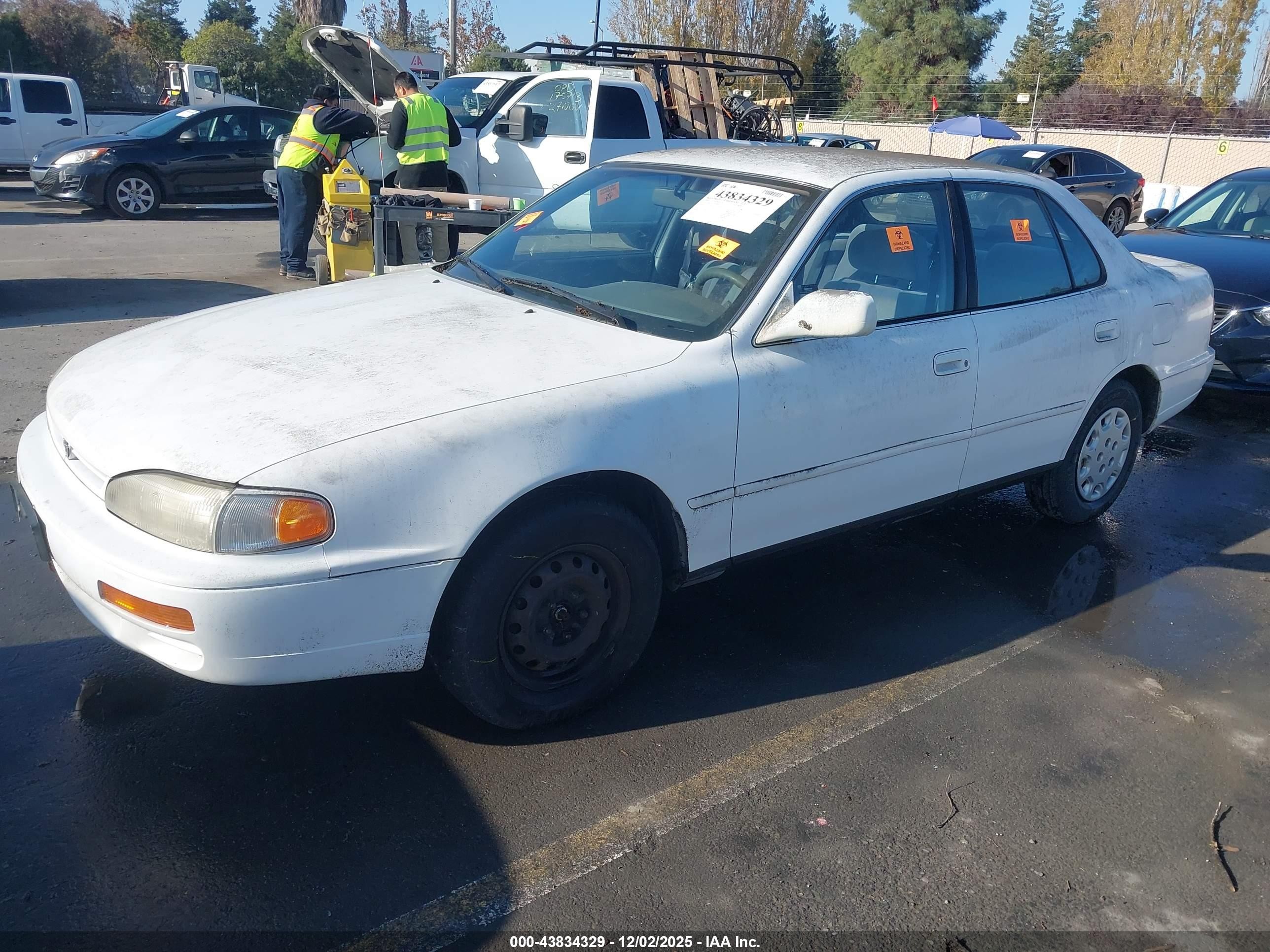 1996 Toyota Camry Dx/le/xle White vin: JT2BG12K7T0349971