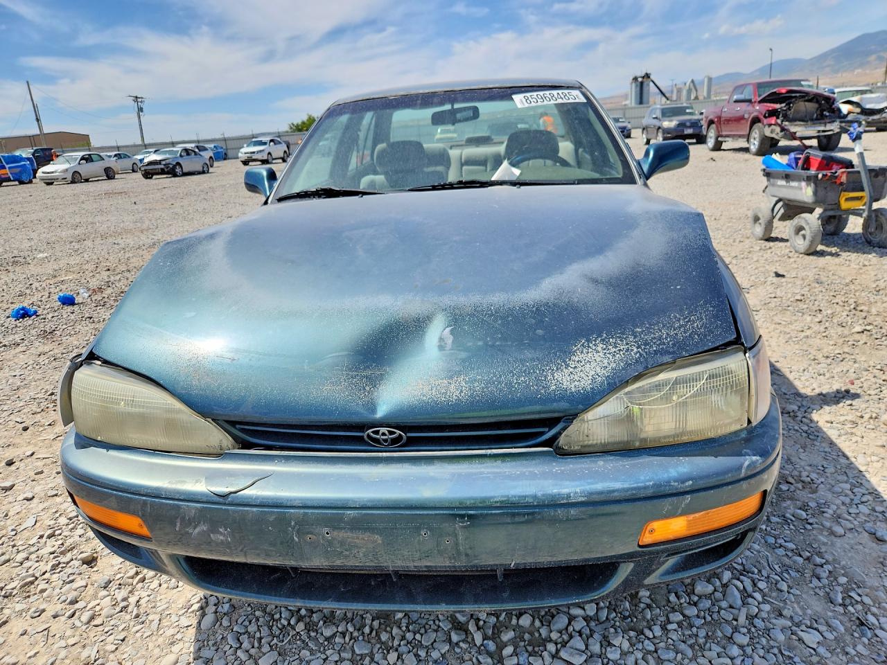 1996 Toyota Camry Le Green vin: JT2BG12K8T0351597