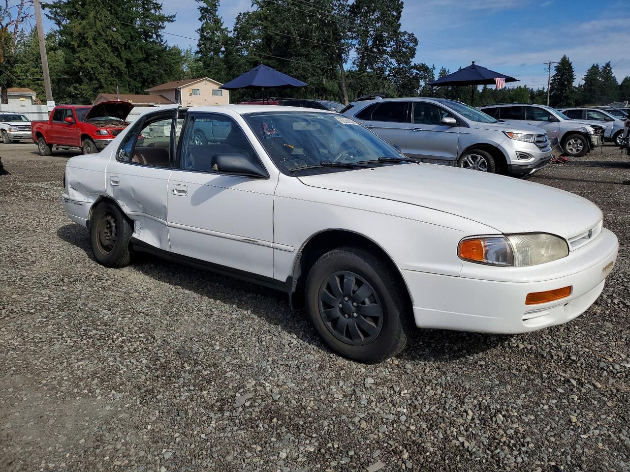 1996 Toyota Camry Dx White vin: JT2BG12K9T0342214