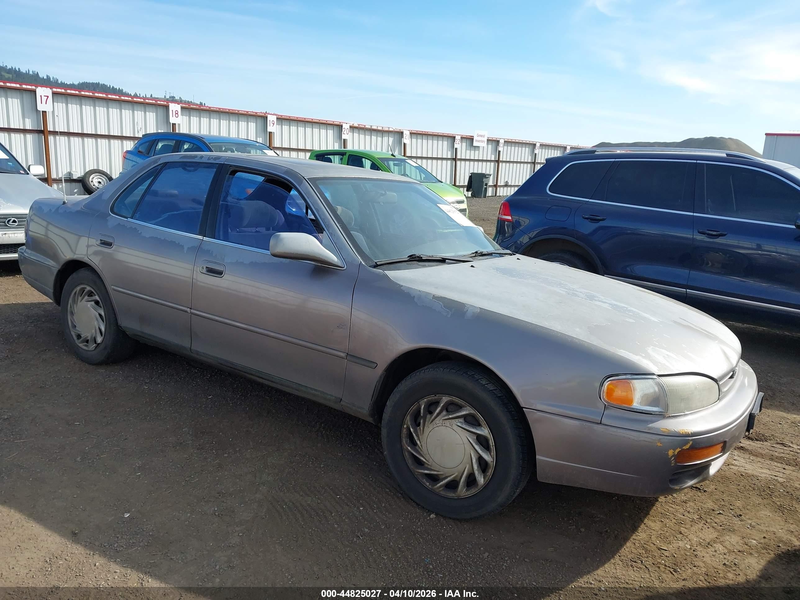 1996 Toyota Camry Dx/le/xle Gray vin: JT2BG12KXT0358857