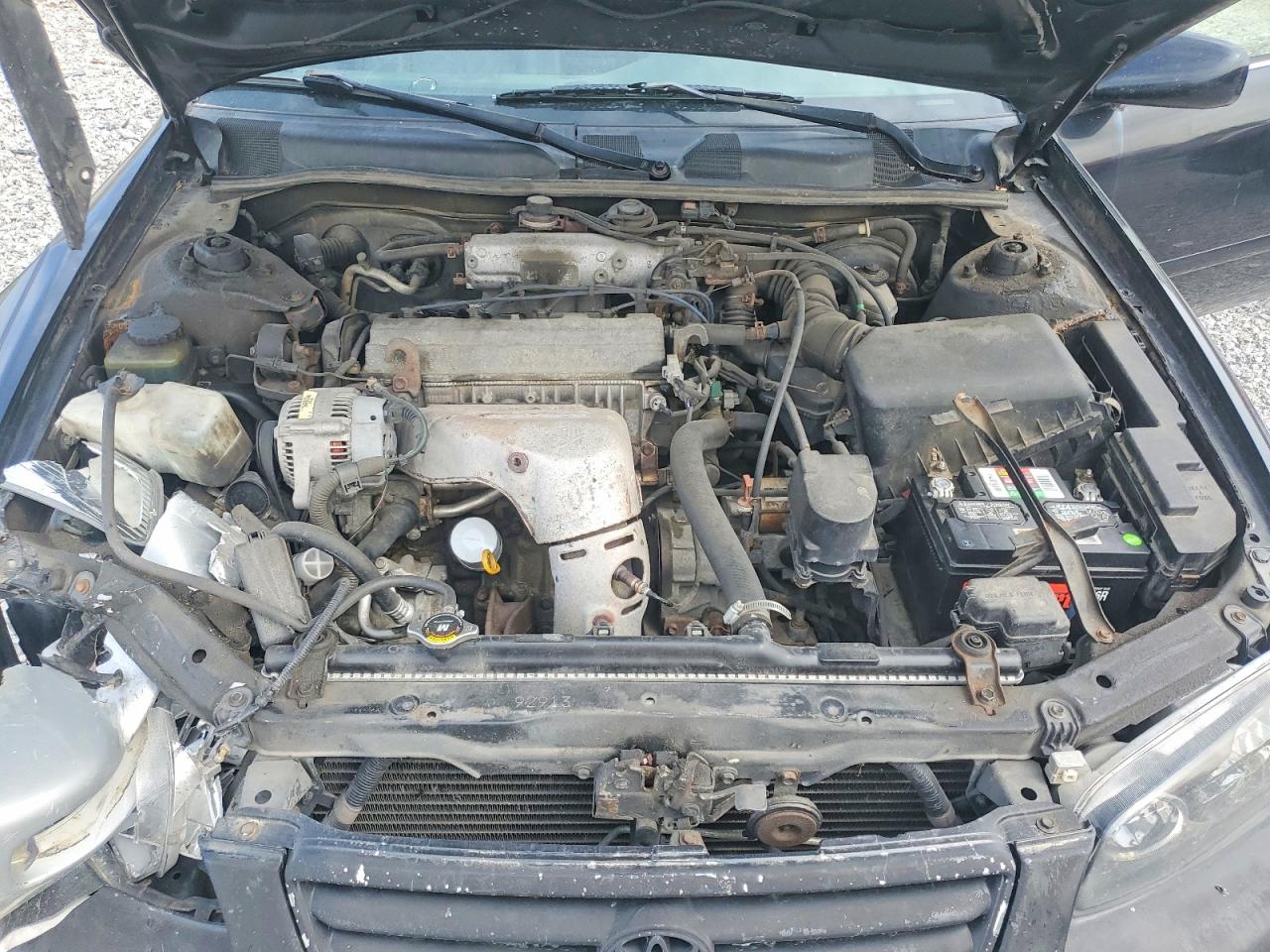 2001 Toyota Camry Ce Black vin: JT2BG22K010537539