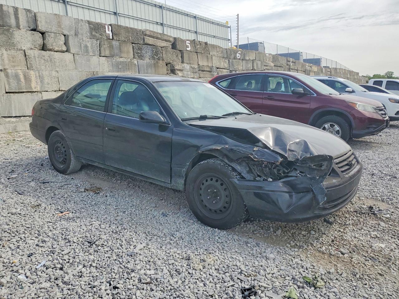 2001 Toyota Camry Ce Black vin: JT2BG22K010537539