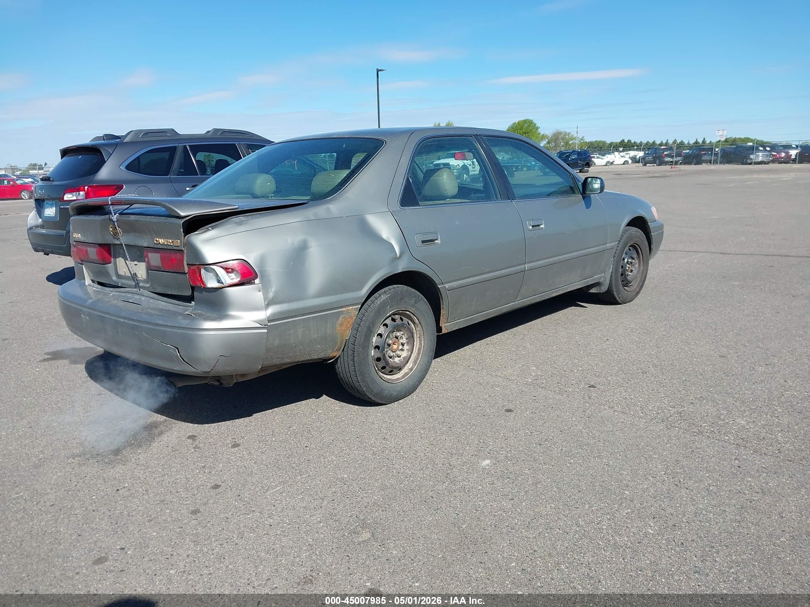 1997 Toyota Camry Le/xle Tan vin: JT2BG22K0V0095030