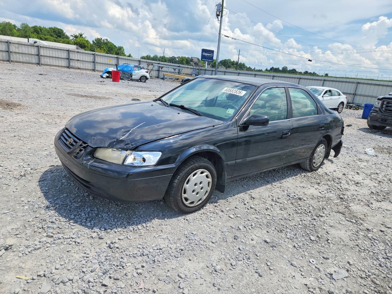 1998 Toyota Camry Le Black vin: JT2BG22K0W0185781