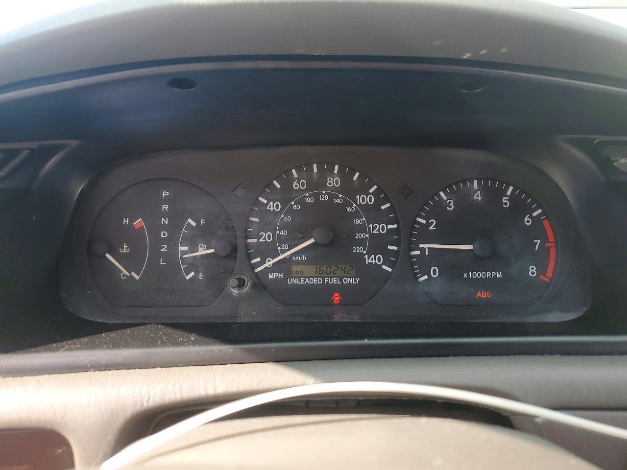 1998 Toyota Camry Le Silver vin: JT2BG22K0W0257644