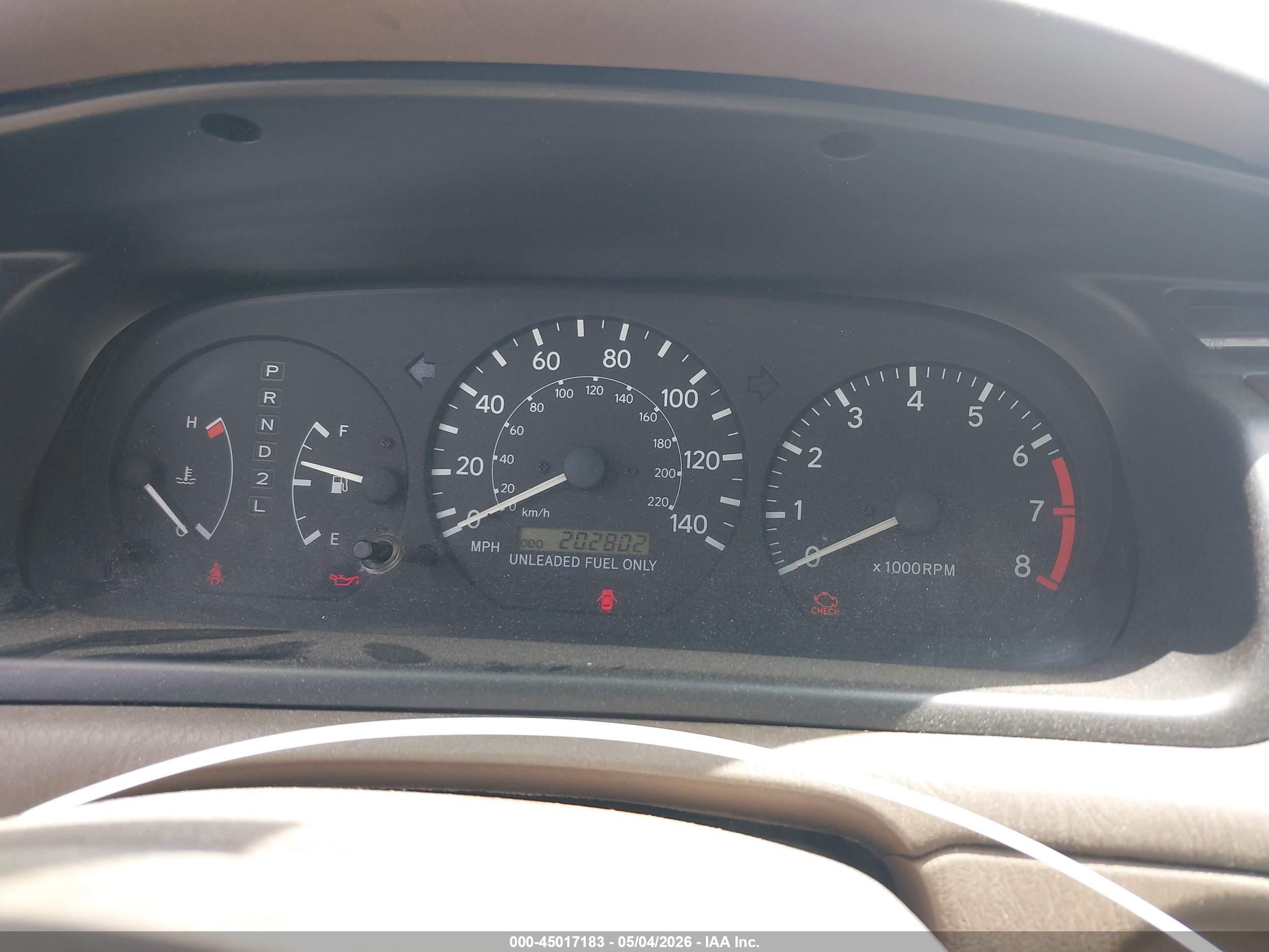 1998 Toyota Camry Le Gray vin: JT2BG22K0W0260883