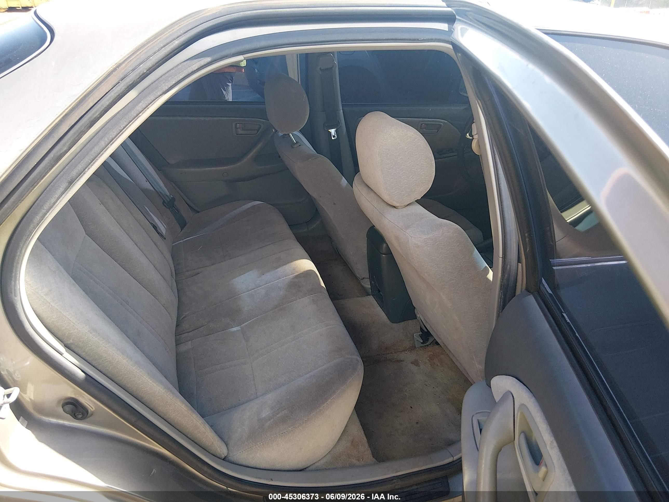 1999 Toyota Camry Ce/le/xle Gold vin: JT2BG22K0X0356773
