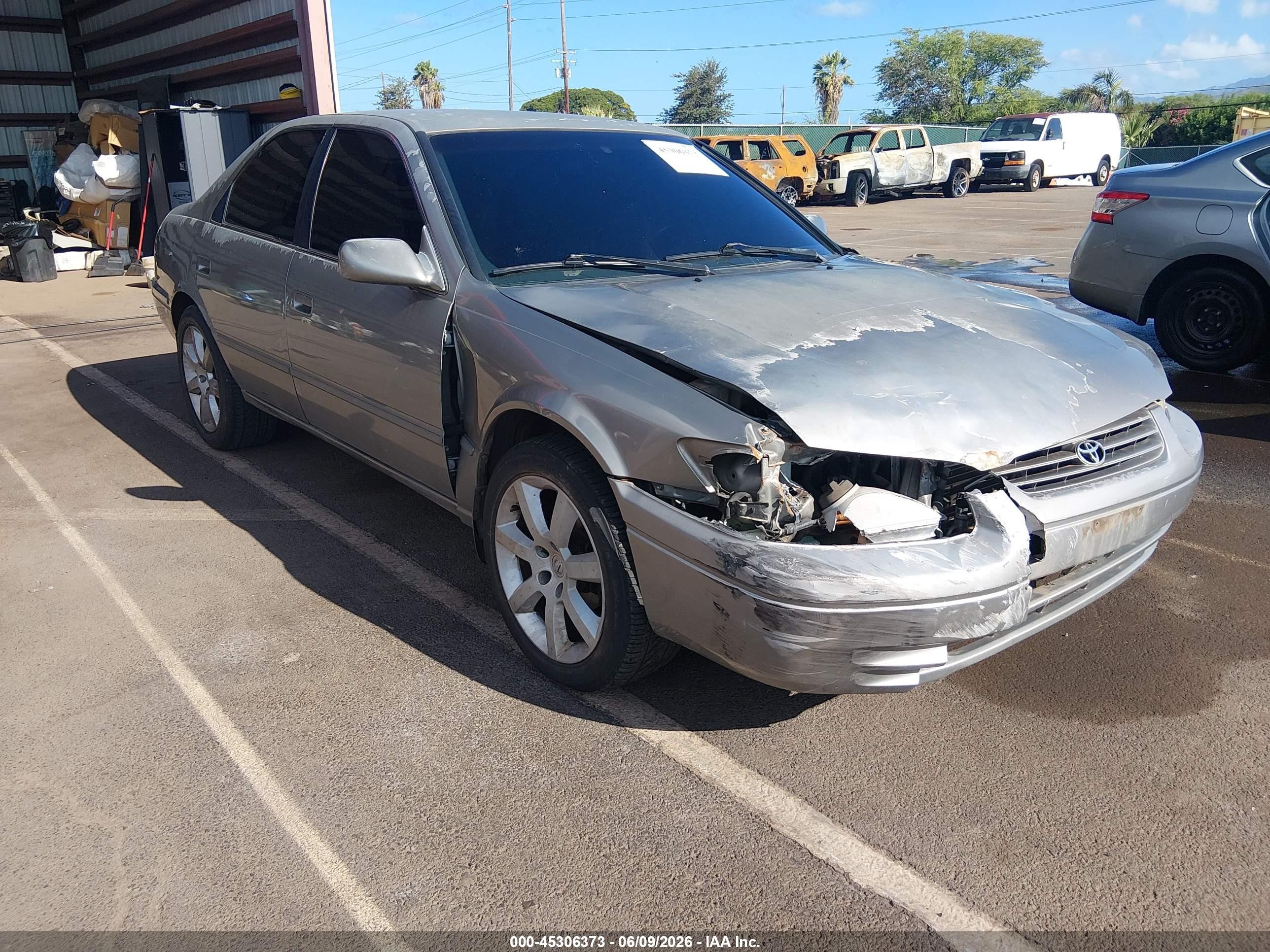 1999 Toyota Camry Ce/le/xle Gold vin: JT2BG22K0X0356773