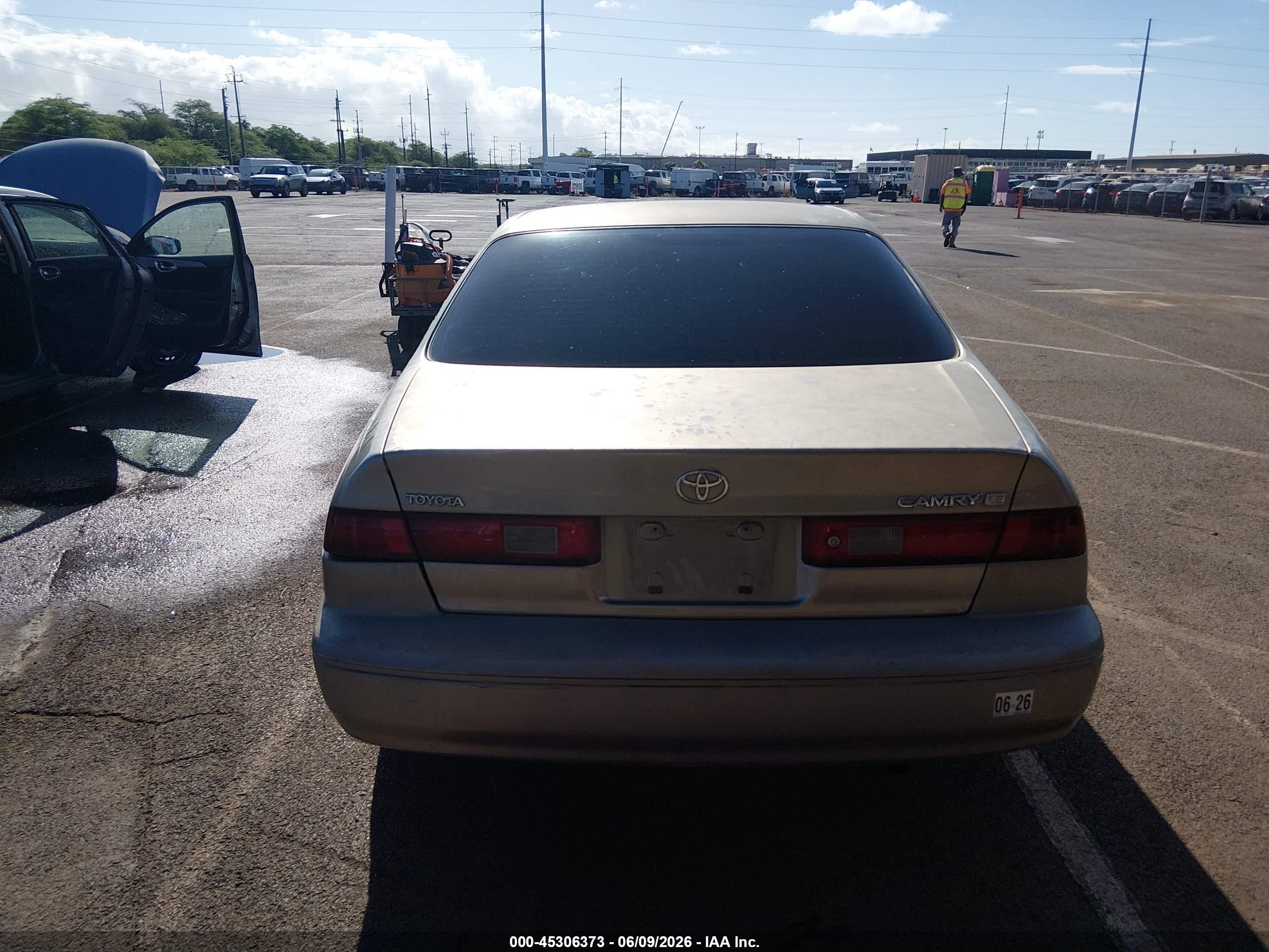 1999 Toyota Camry Ce/le/xle Gold vin: JT2BG22K0X0356773