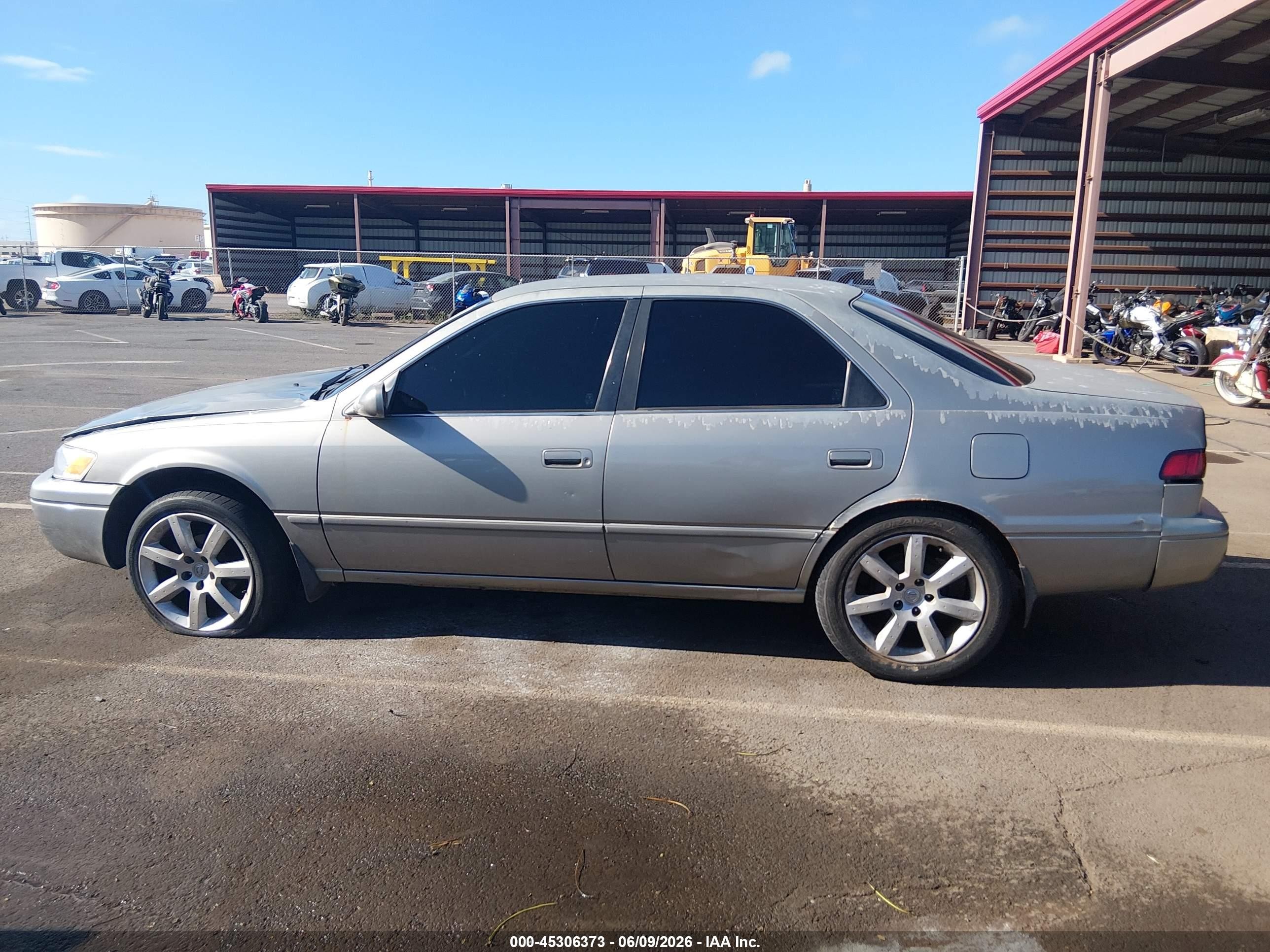 1999 Toyota Camry Ce/le/xle Gold vin: JT2BG22K0X0356773