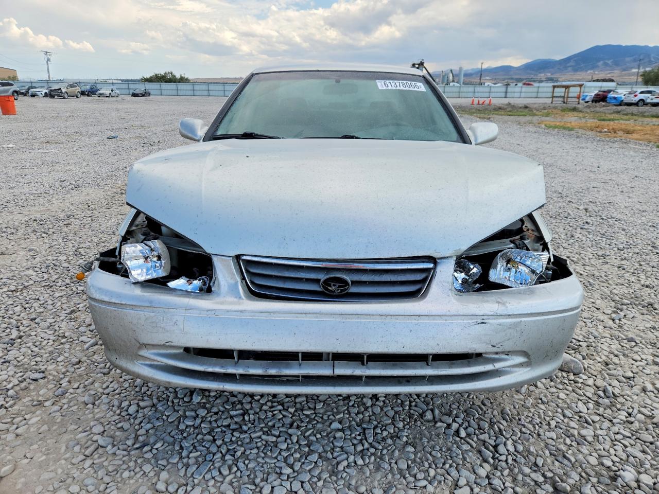 2000 Toyota Camry Le Silver vin: JT2BG22K0Y0506219