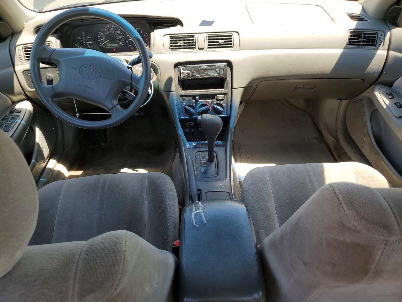 1997 Toyota Camry Le Black vin: JT2BG22K1V0024807