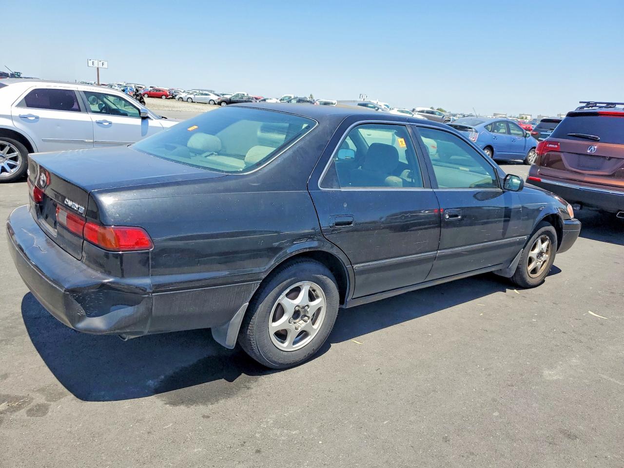 1997 Toyota Camry Le Black vin: JT2BG22K1V0024807