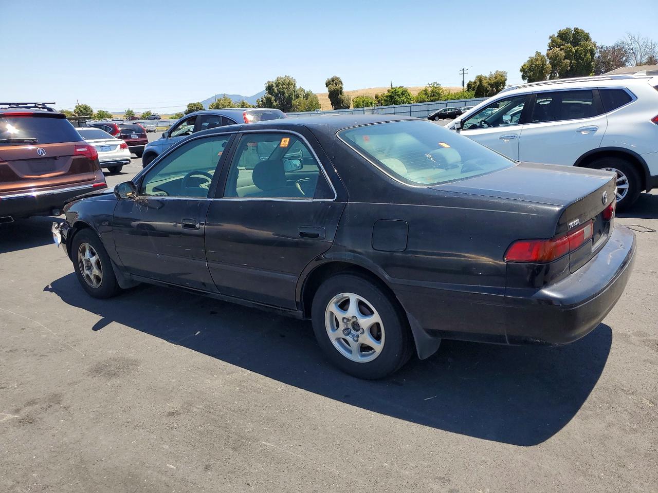 1997 Toyota Camry Le Black vin: JT2BG22K1V0024807
