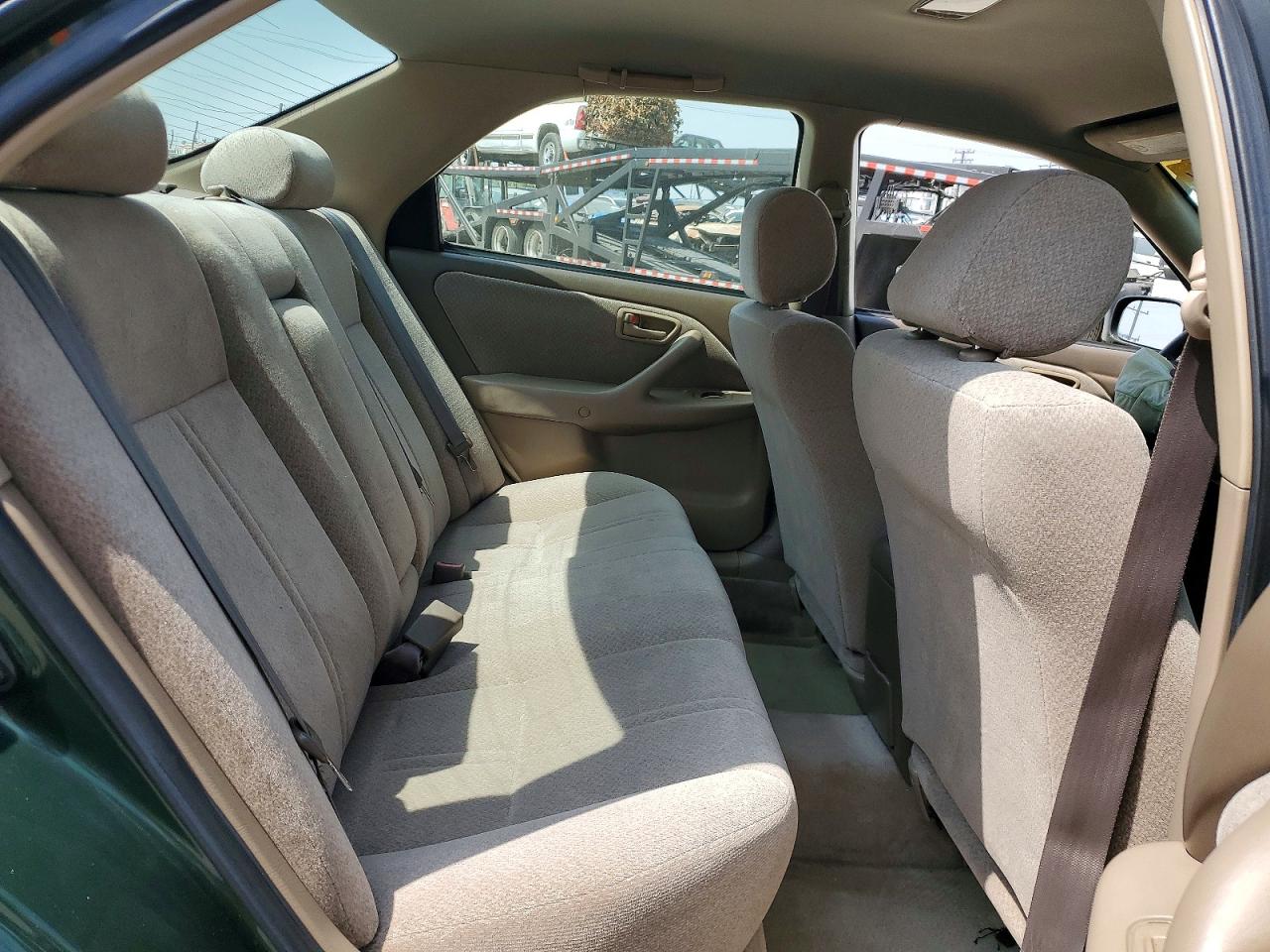 2000 Toyota Camry Le Green vin: JT2BG22K1Y0506357