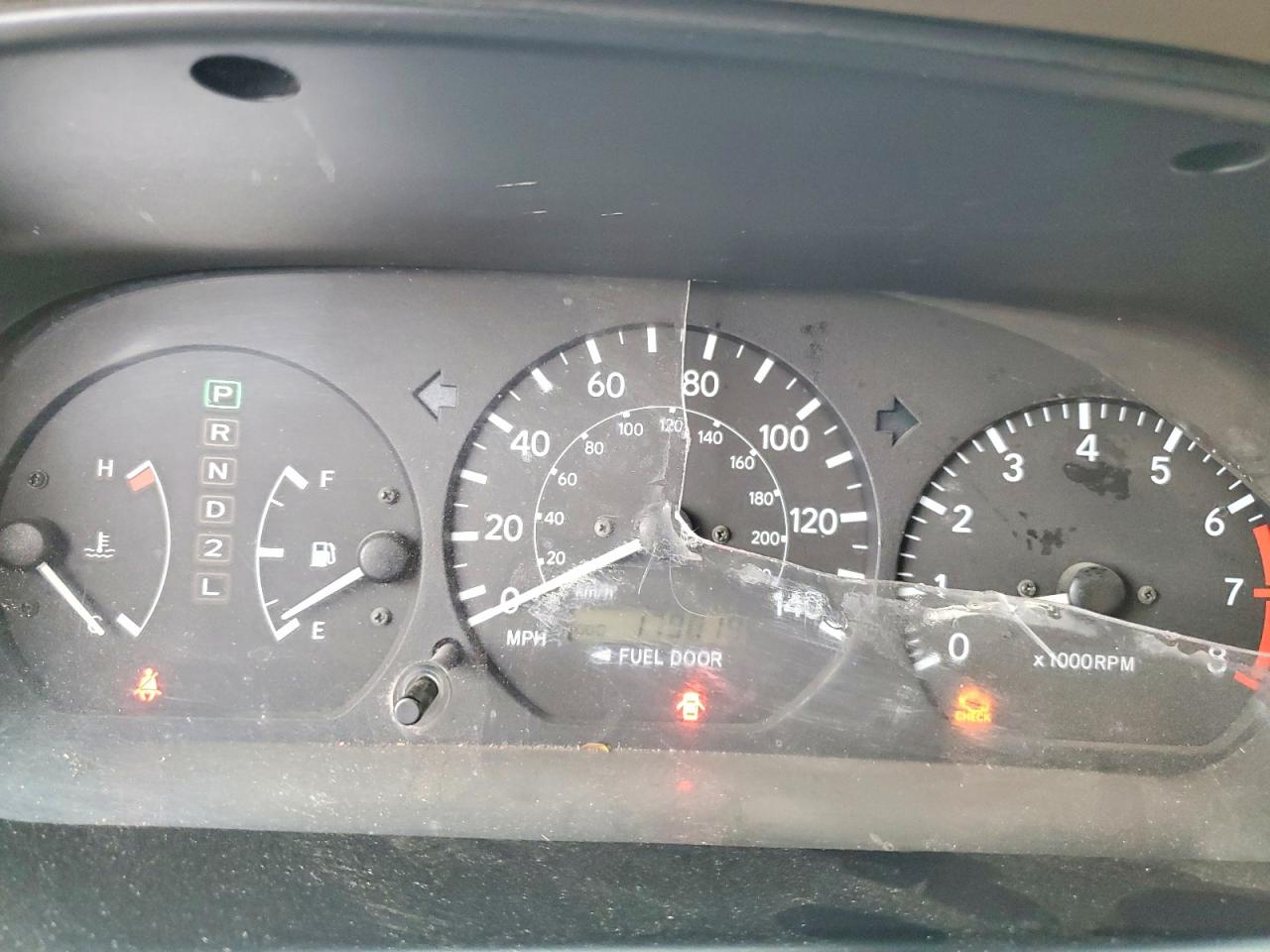 2001 Toyota Camry Le Gray vin: JT2BG22K210532567