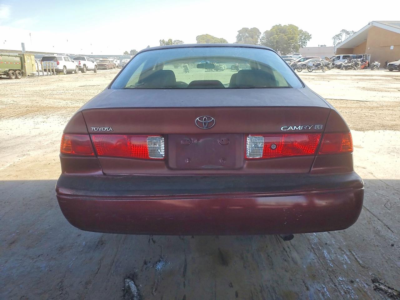 2001 Toyota Camry Le Бордовый vin: JT2BG22K210539731
