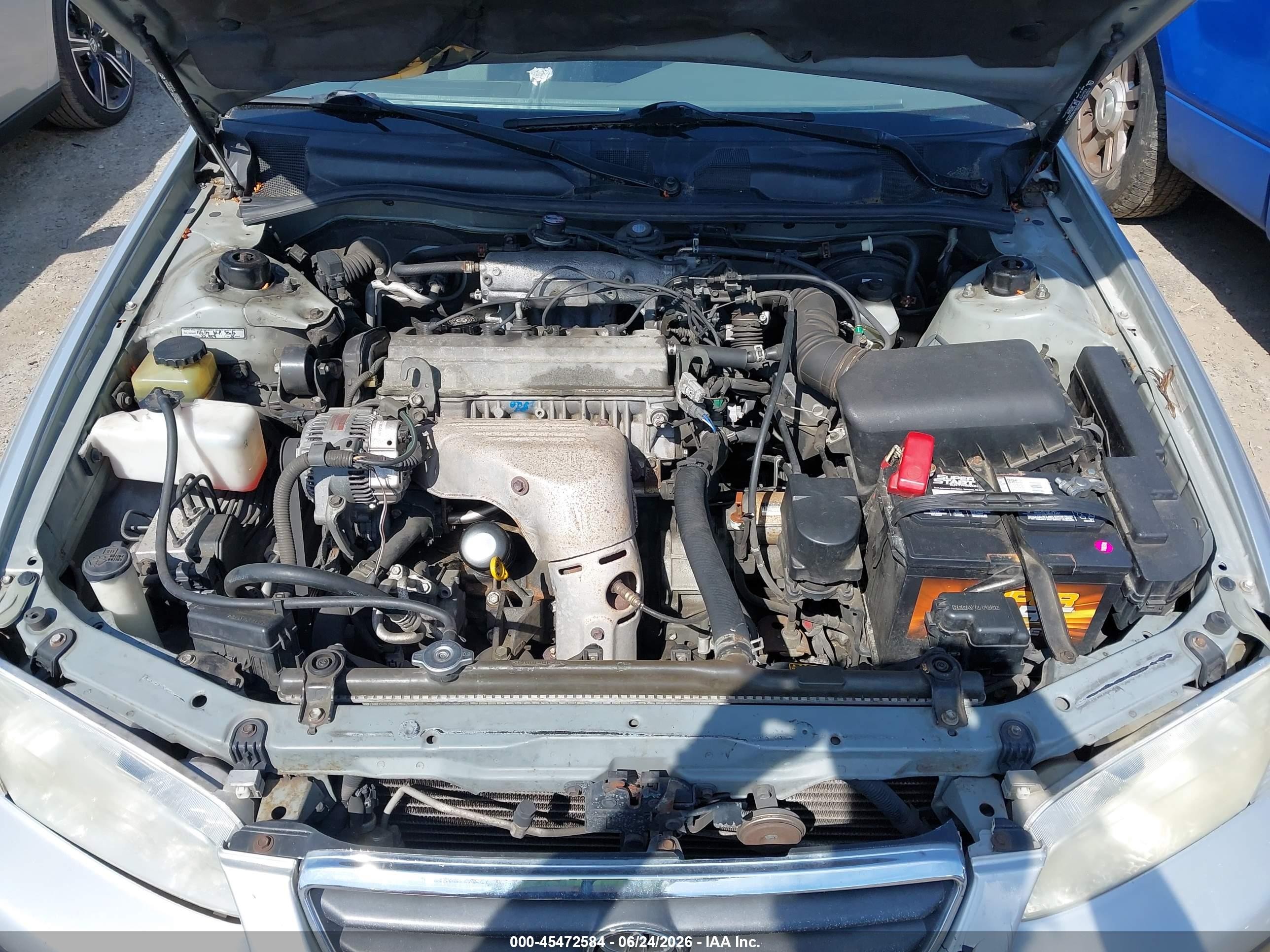 2001 Toyota Camry Le Silver vin: JT2BG22K210542435