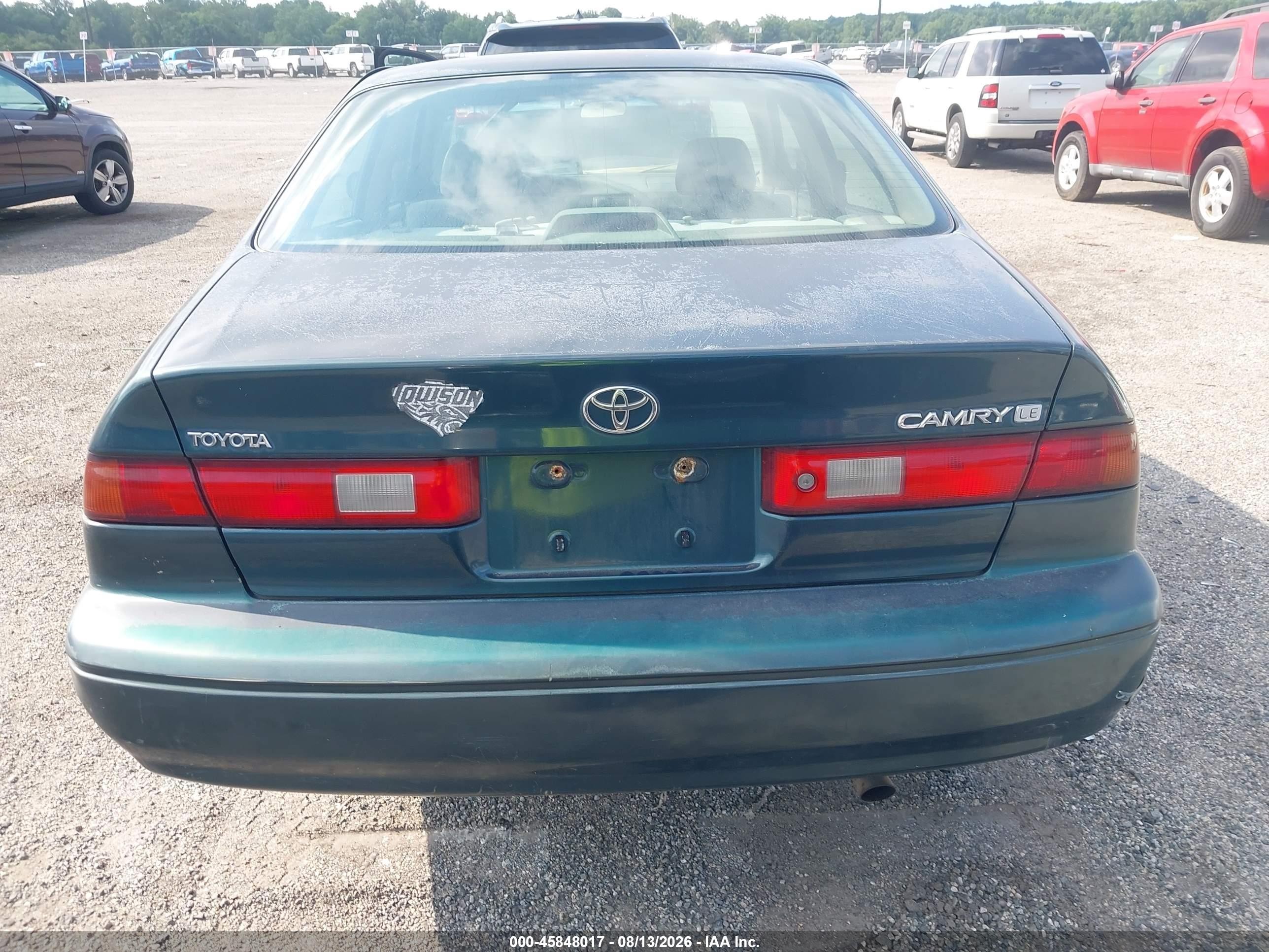 1997 Toyota Camry Le Green vin: JT2BG22K2V0024301