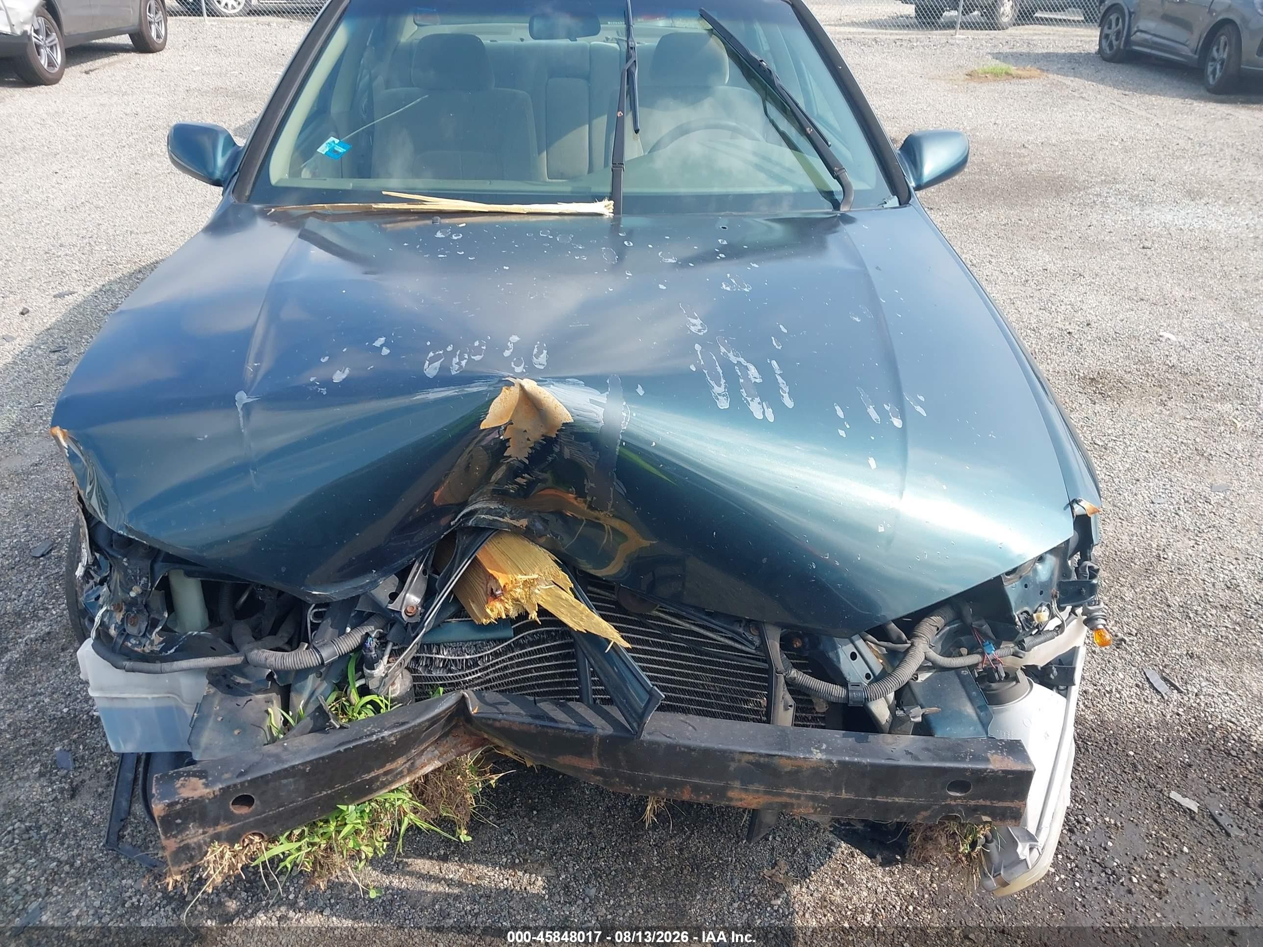 1997 Toyota Camry Le Green vin: JT2BG22K2V0024301