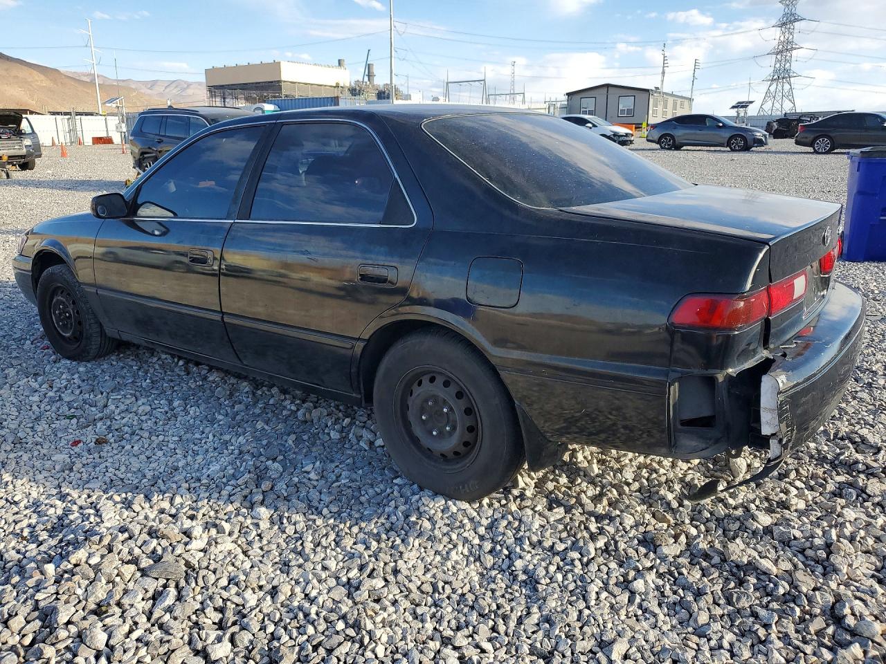 1998 Toyota Camry Le Black vin: JT2BG22K2W0110743