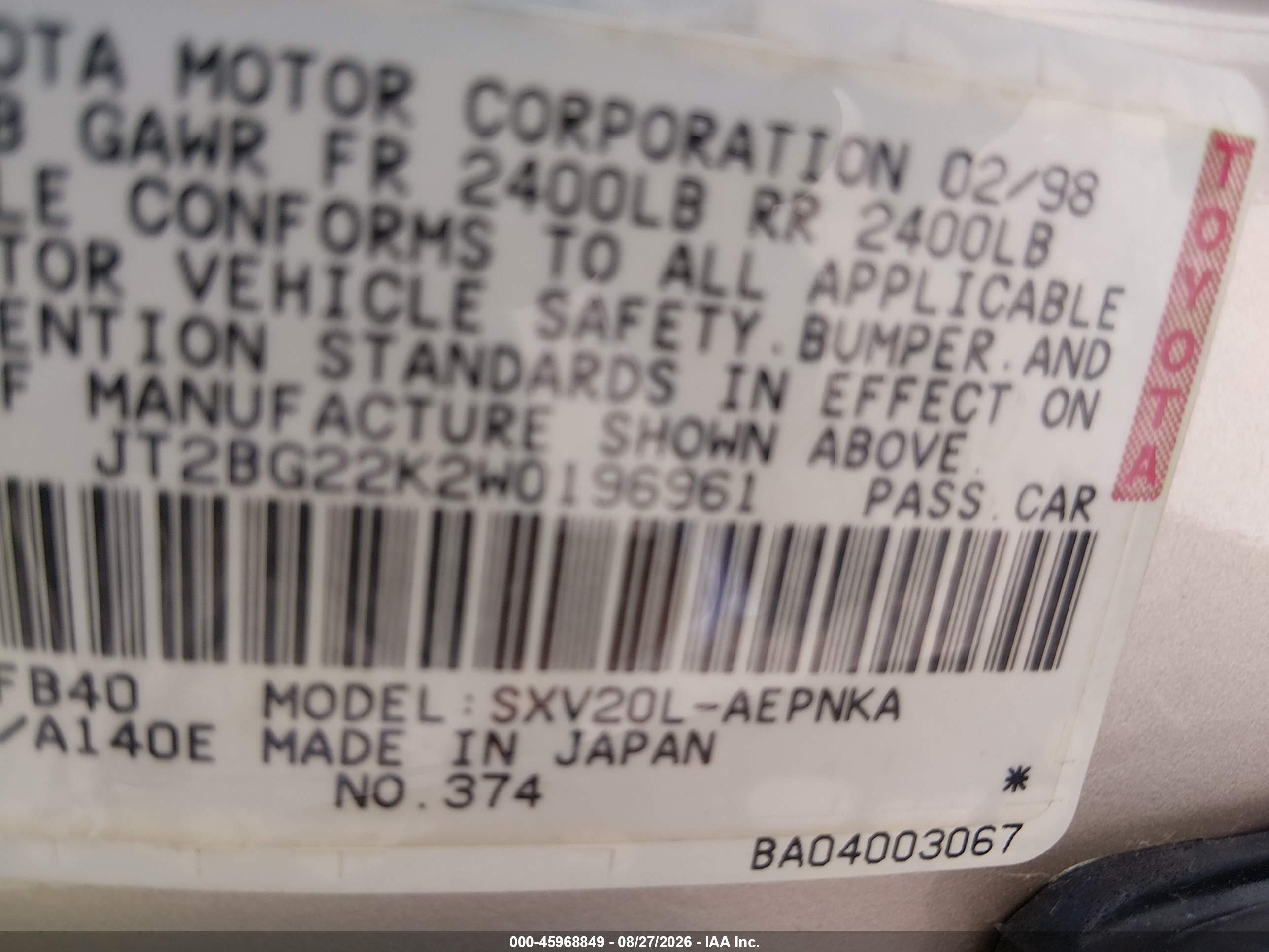 1998 Toyota Camry Le Gold vin: JT2BG22K2W0196961
